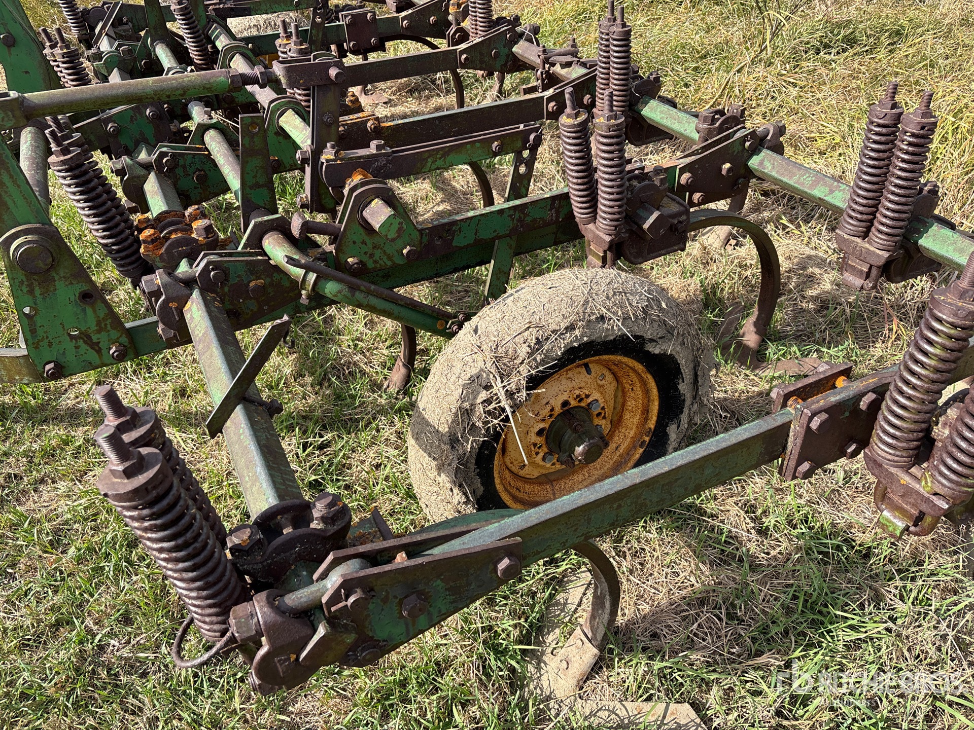 John Deere 13 FT