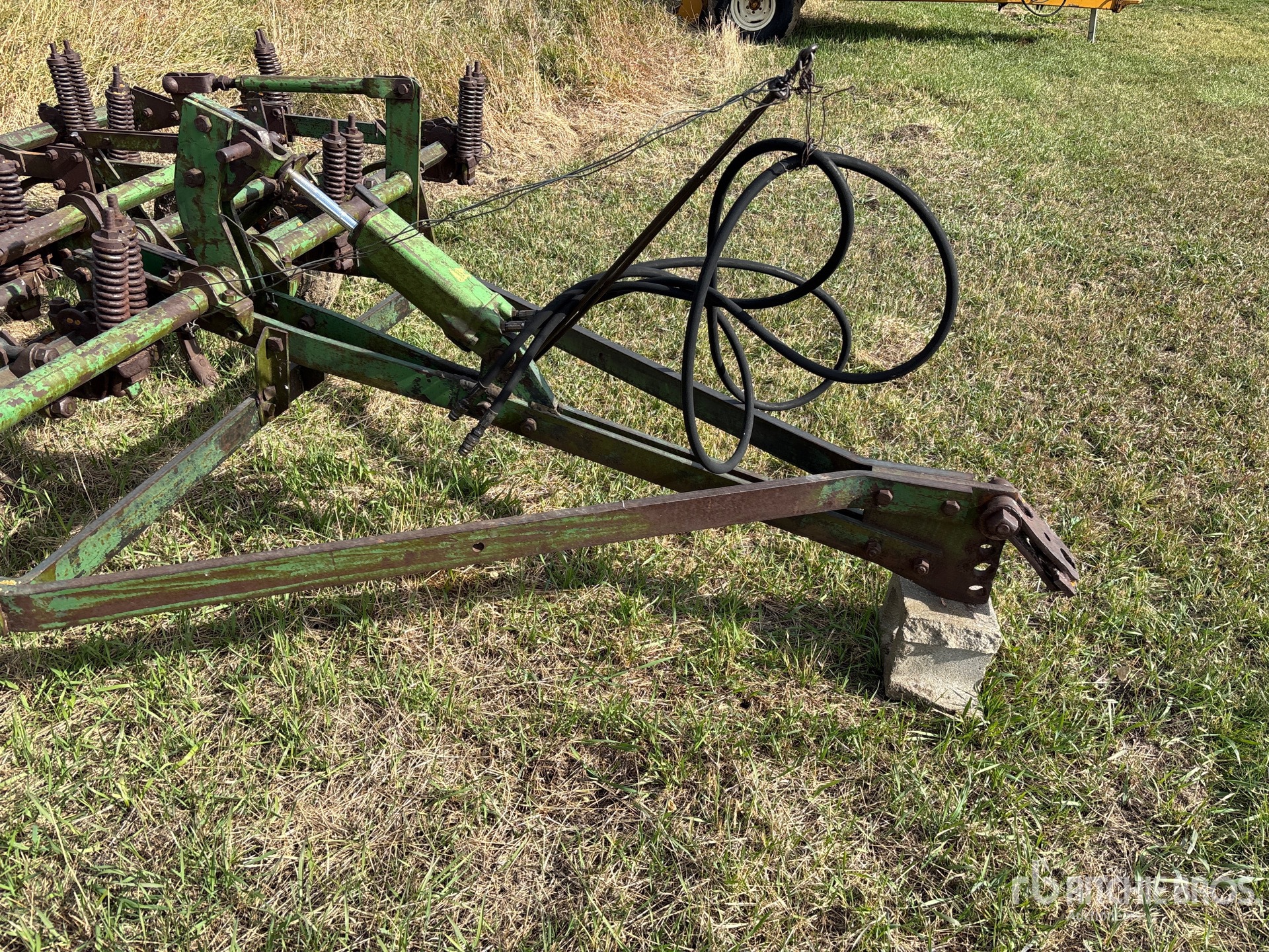 John Deere 13 FT