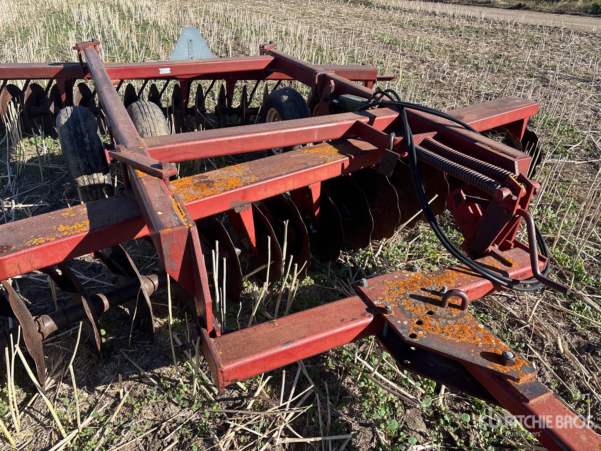International 760