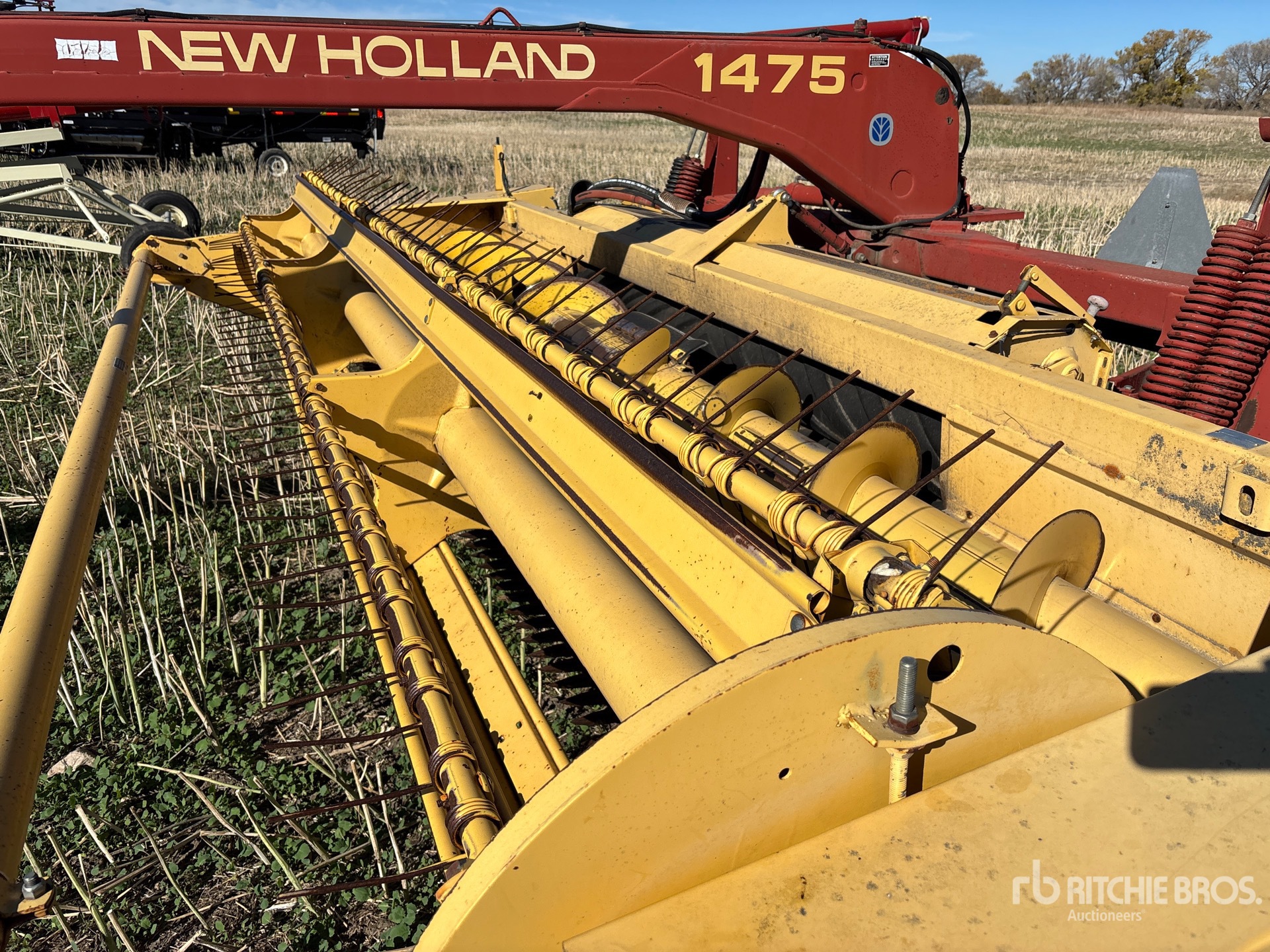 New Holland 1475