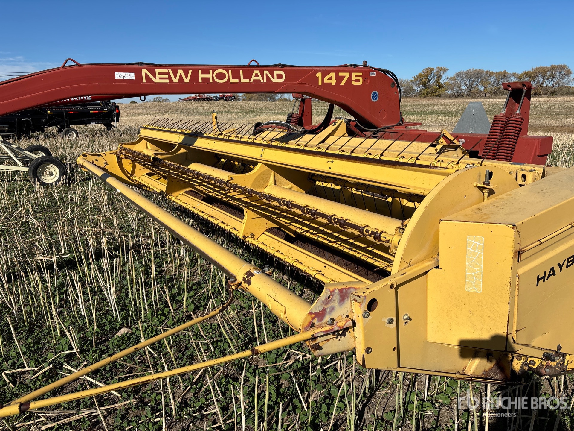 New Holland 1475
