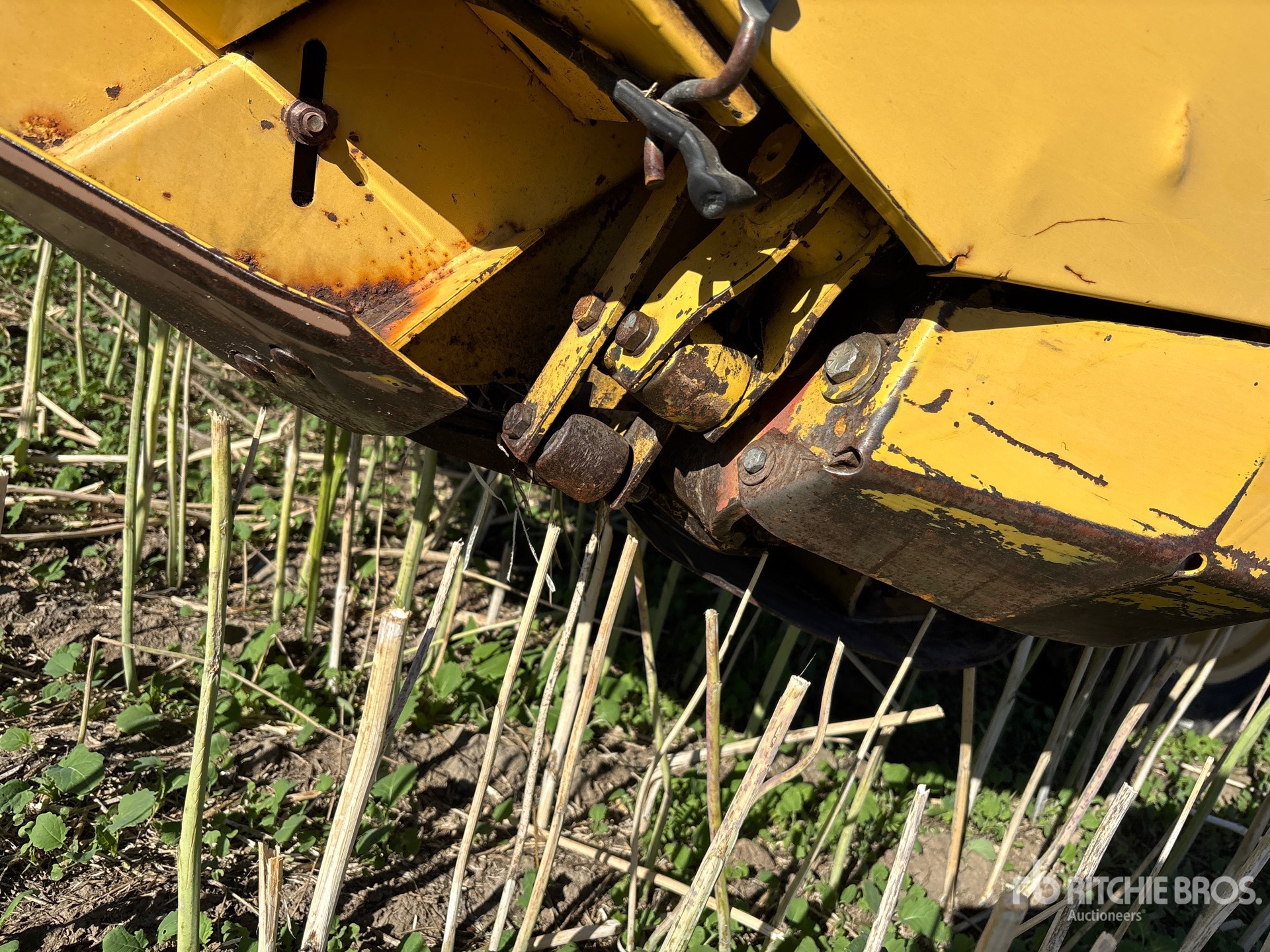 New Holland 1475