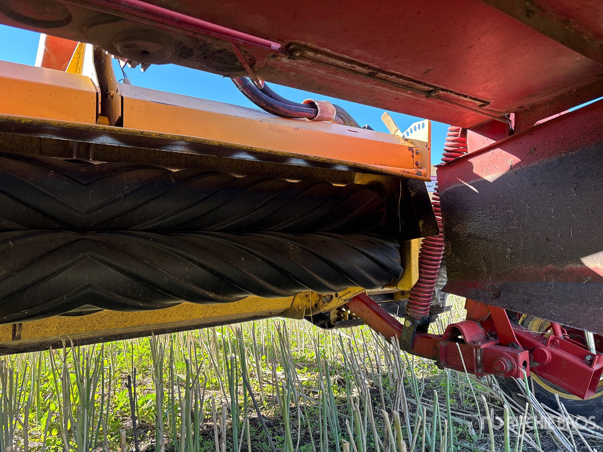 New Holland 1475