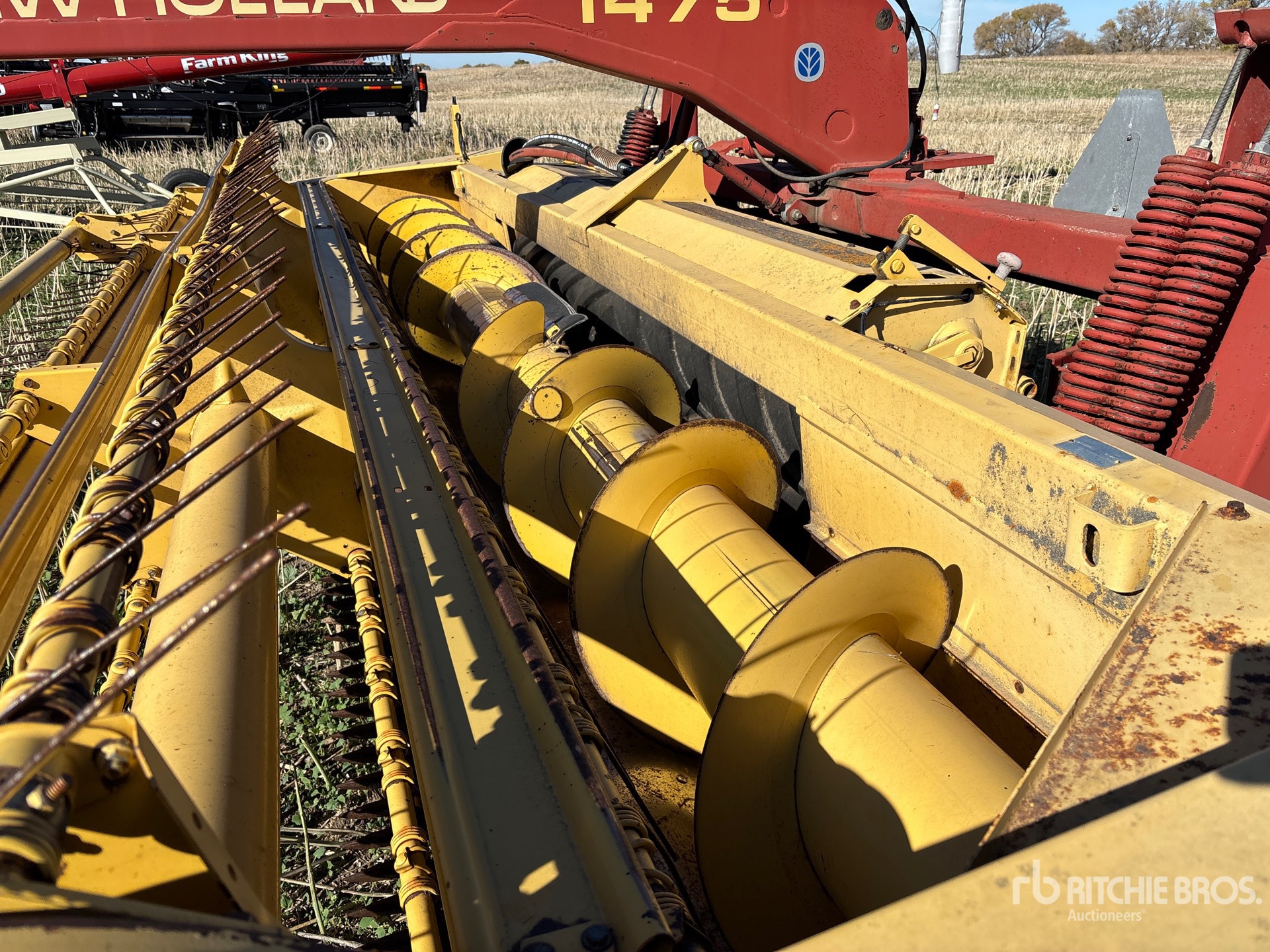New Holland 1475