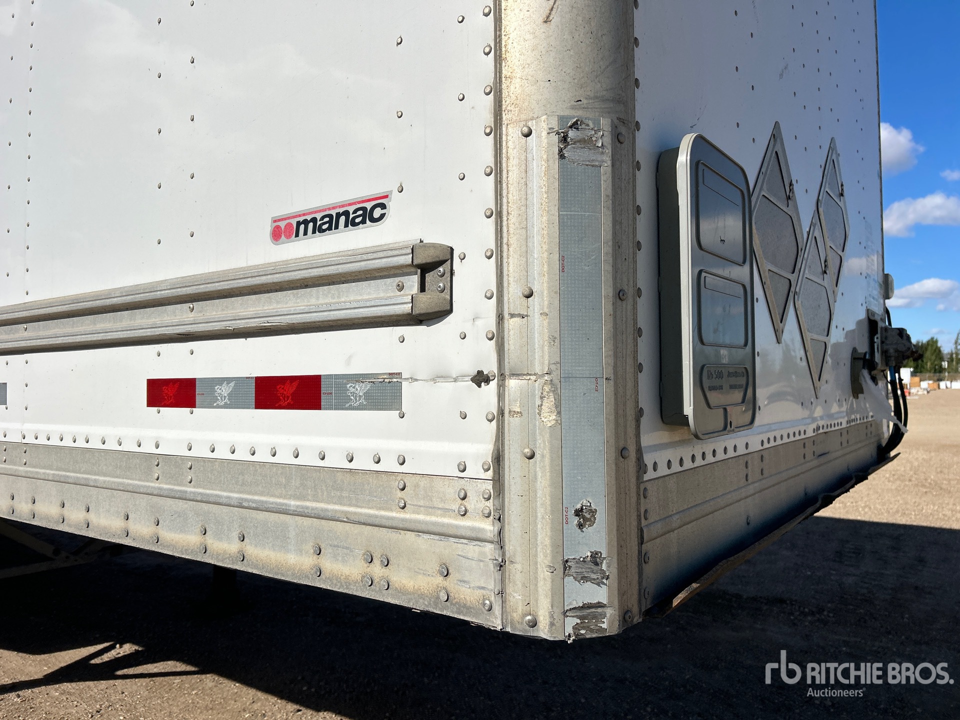 2022 Manac 53 FT X 102 IN T/A