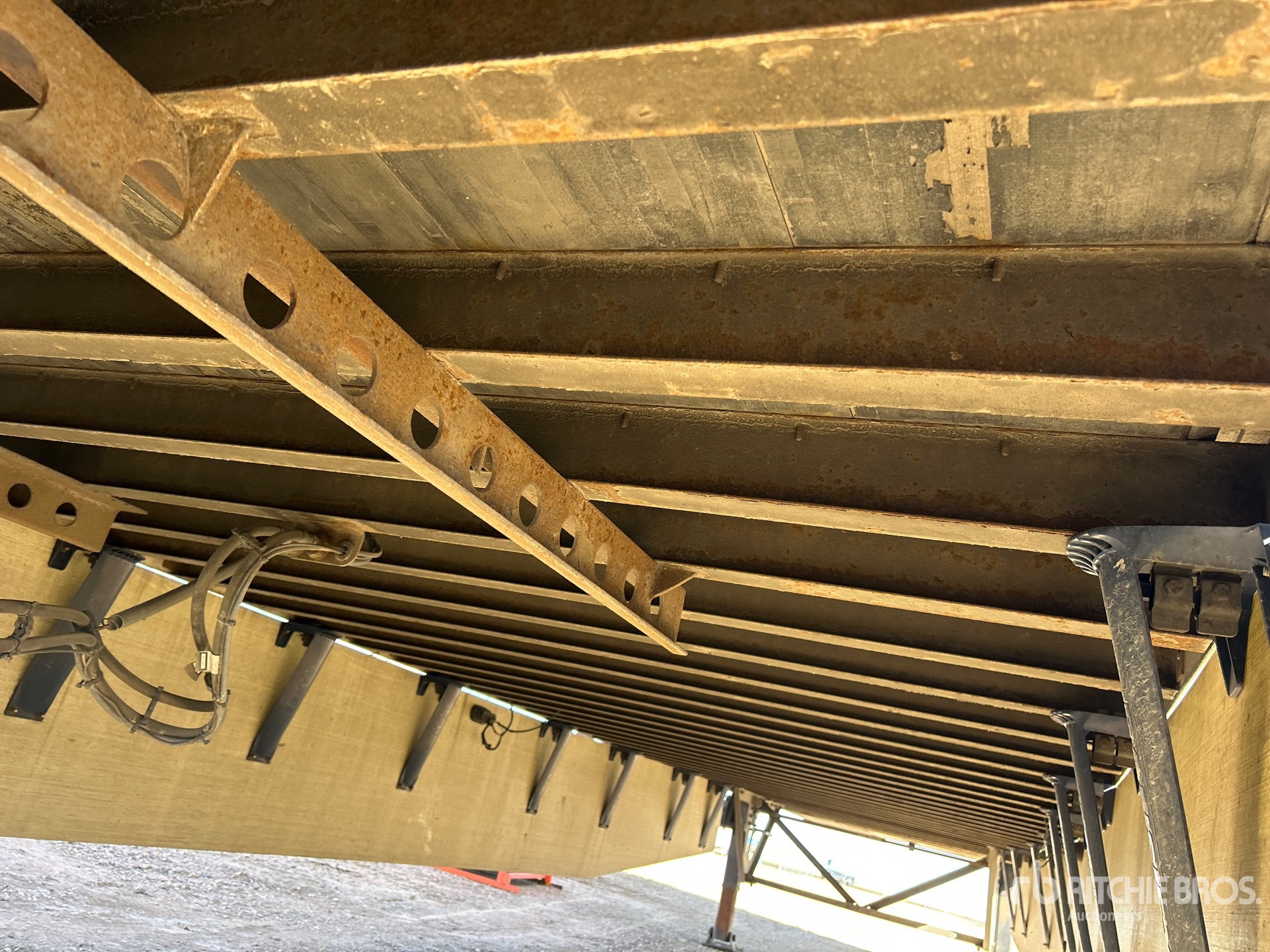2022 Manac 53 FT X 102 IN T/A