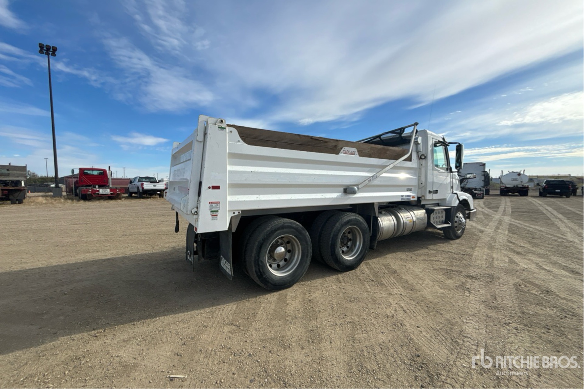 2014 Volvo VNL