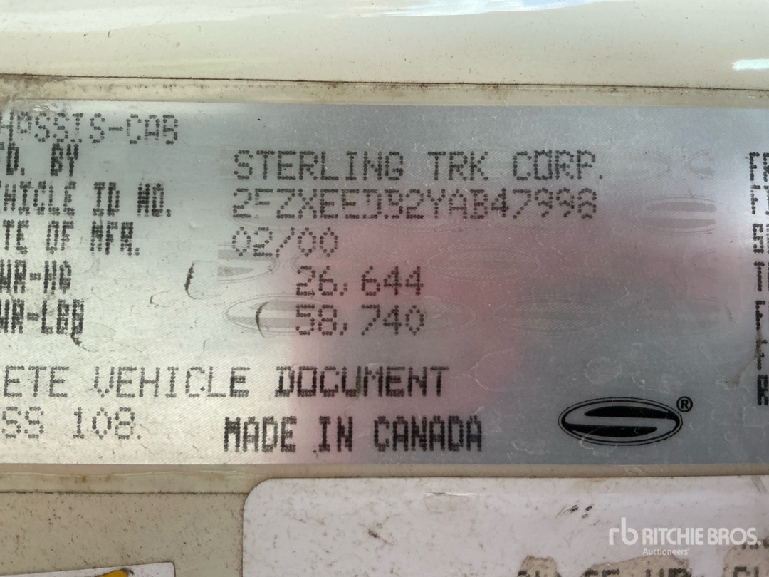 2000 Sterling L9500