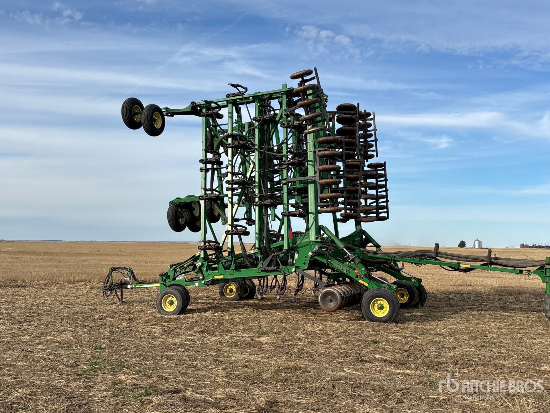 2008 John Deere 1830