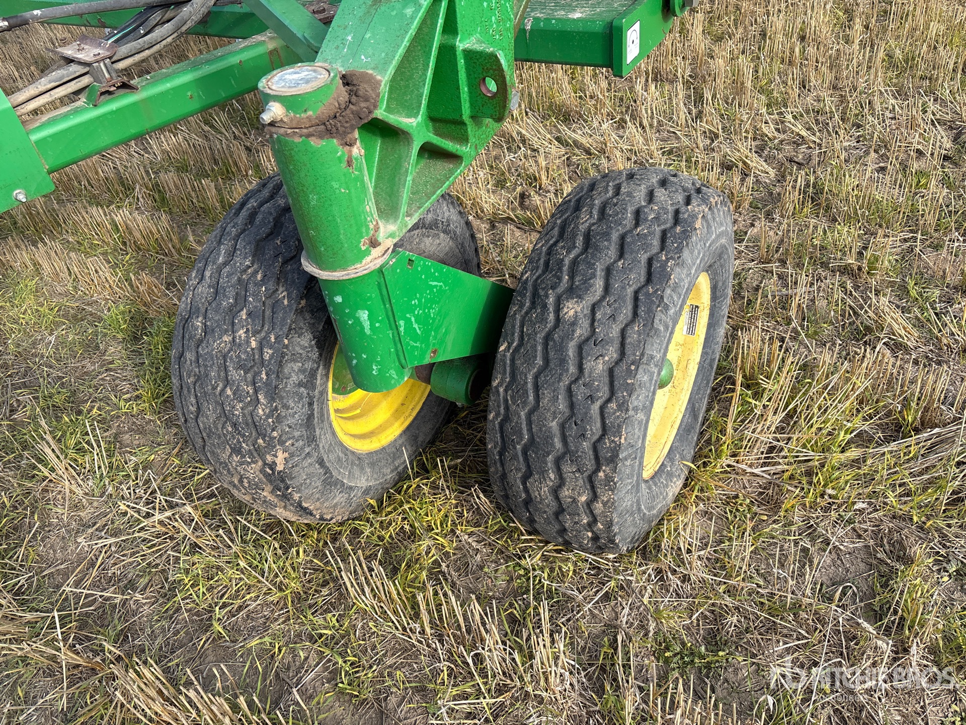 2008 John Deere 1830