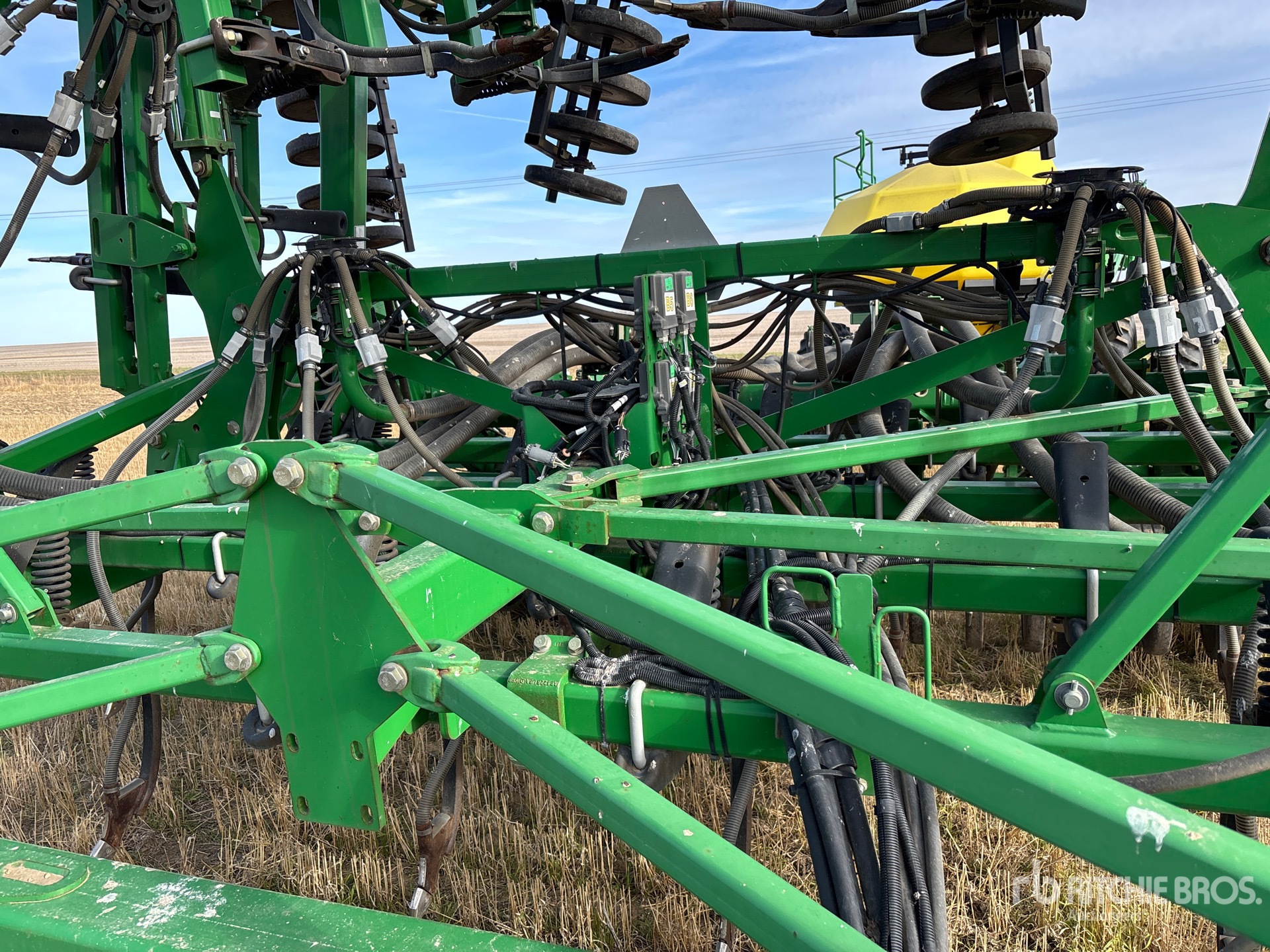 2011 John Deere 1830