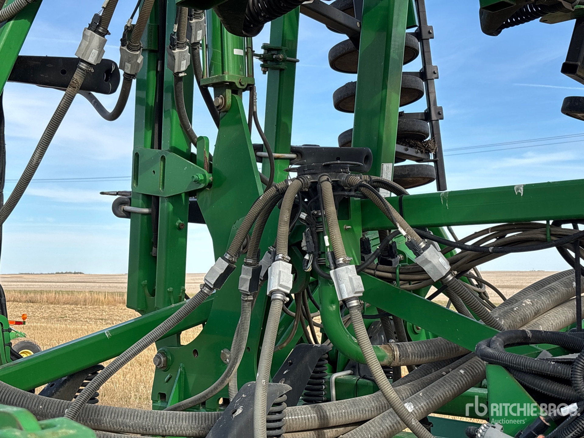 2011 John Deere 1830