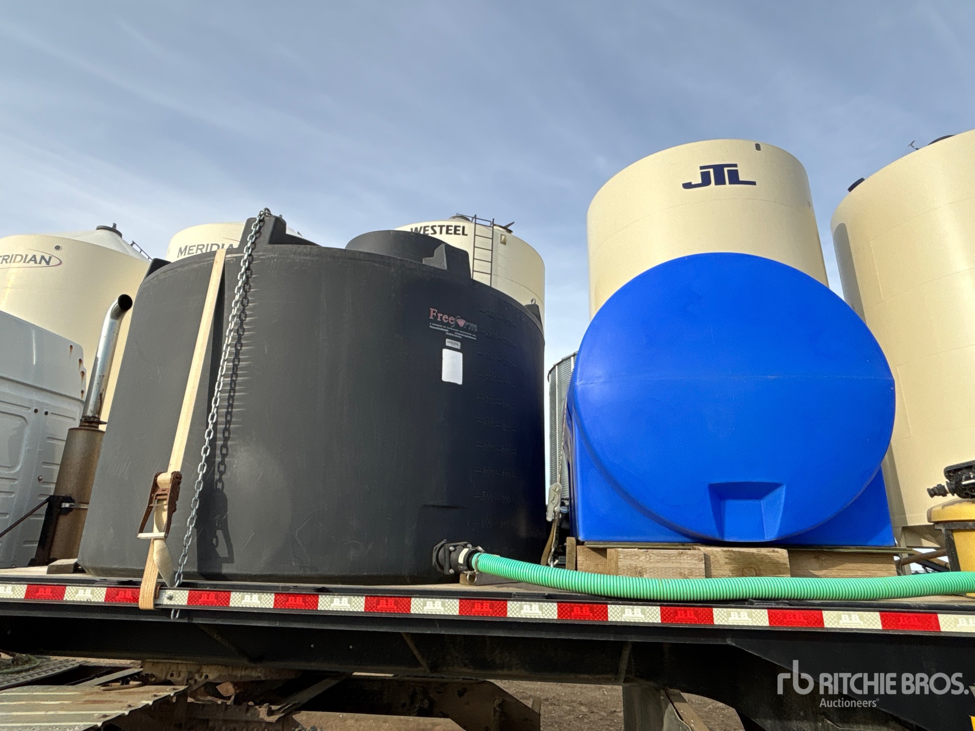 Behnke Enterprises 51 FT TRI/A