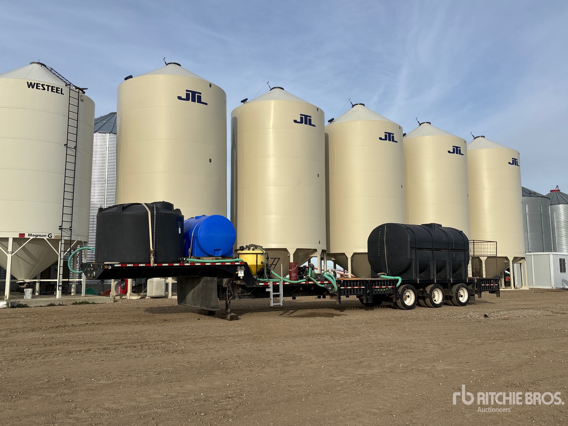 Photo of Behnke Enterprises 51 ft Tri/A