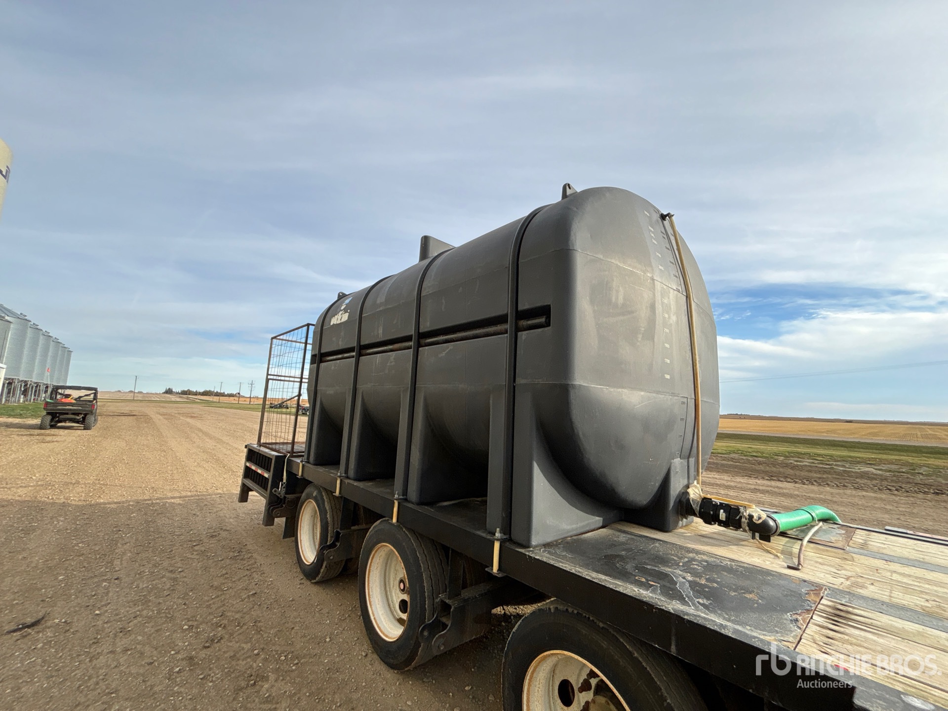Behnke Enterprises 51 FT TRI/A
