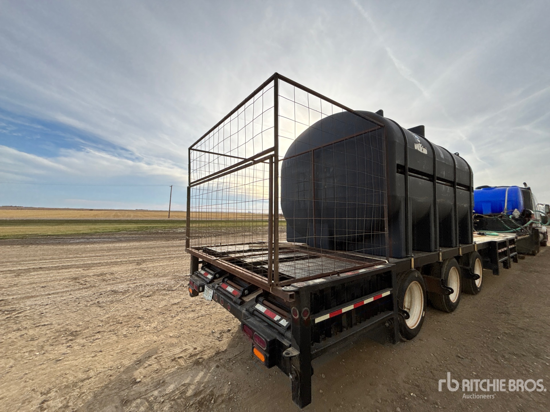 Behnke Enterprises 51 FT TRI/A