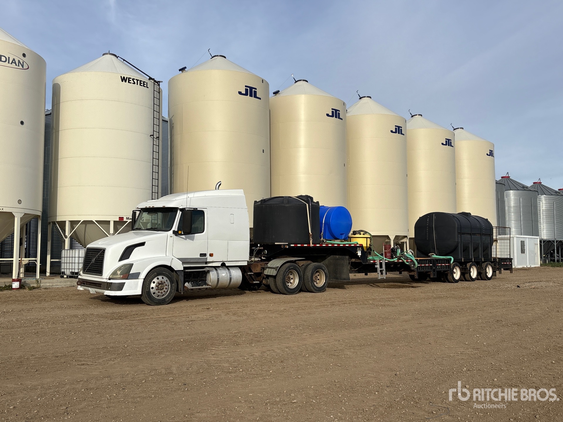 Behnke Enterprises 51 FT TRI/A