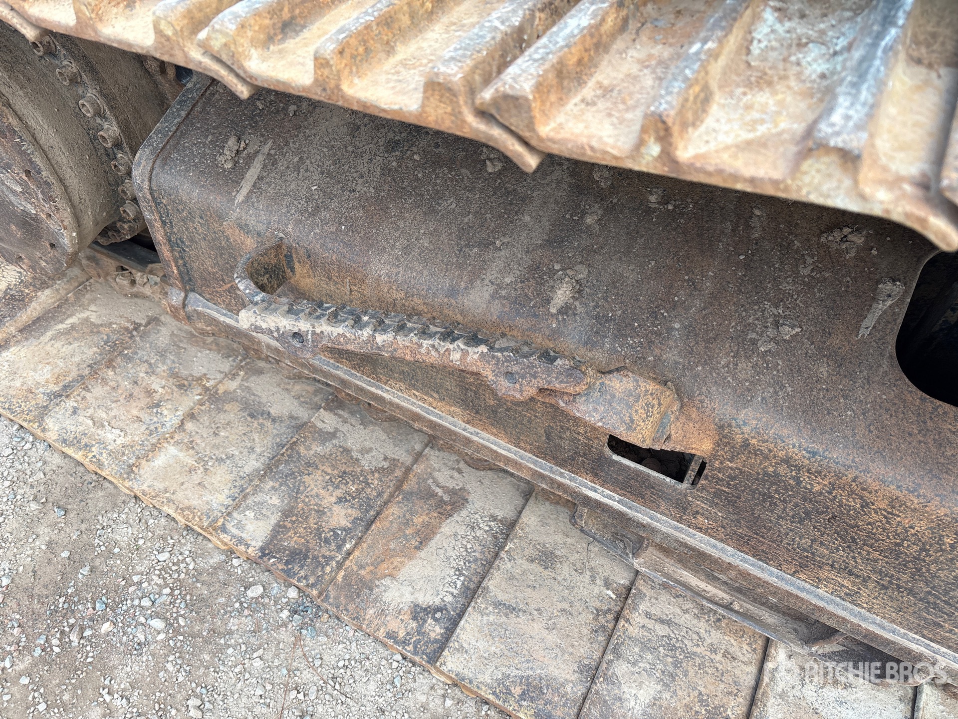 2018 Caterpillar 325F L CR