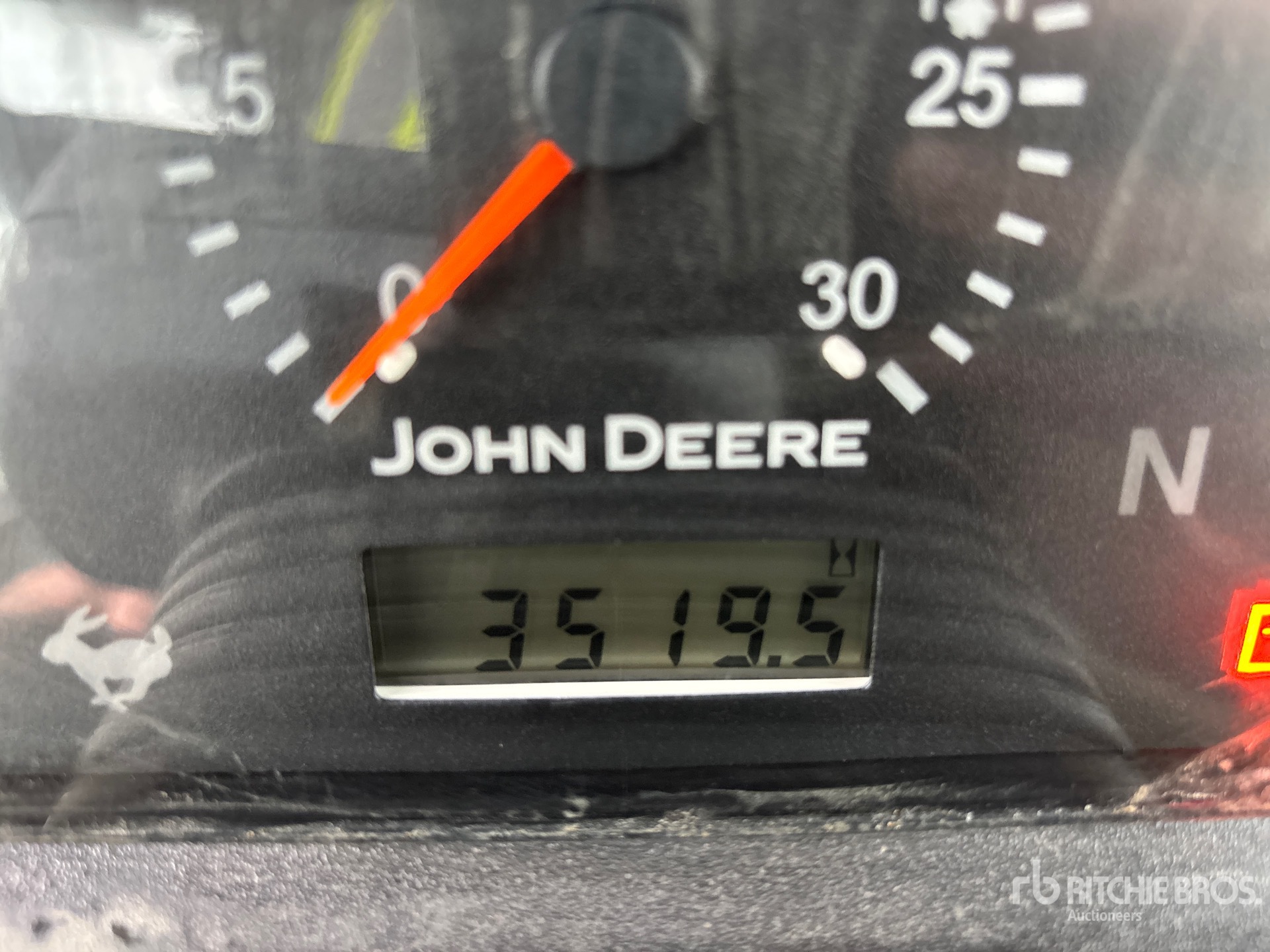 2005 John Deere 5325