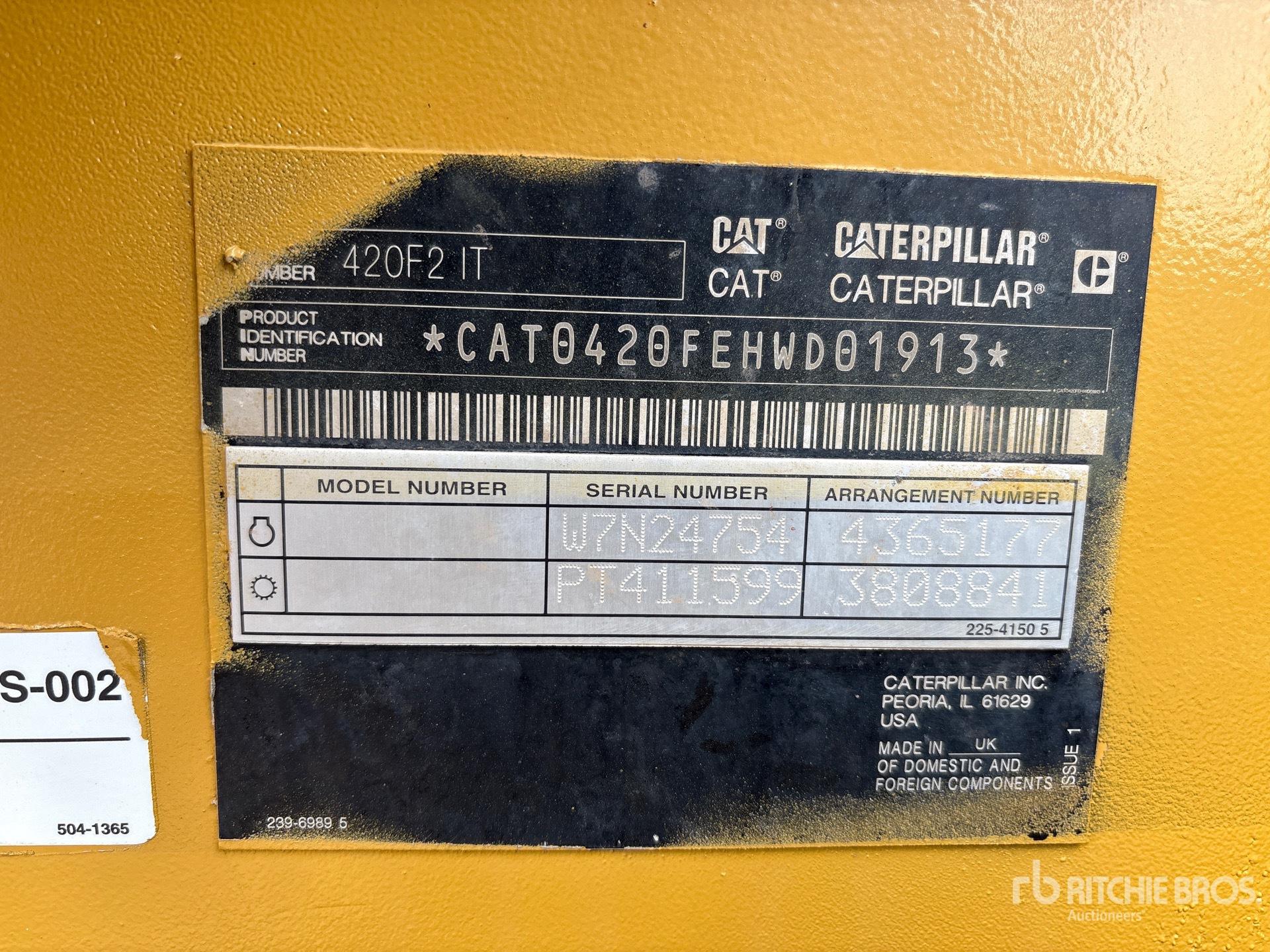 2017 Caterpillar 420F2IT