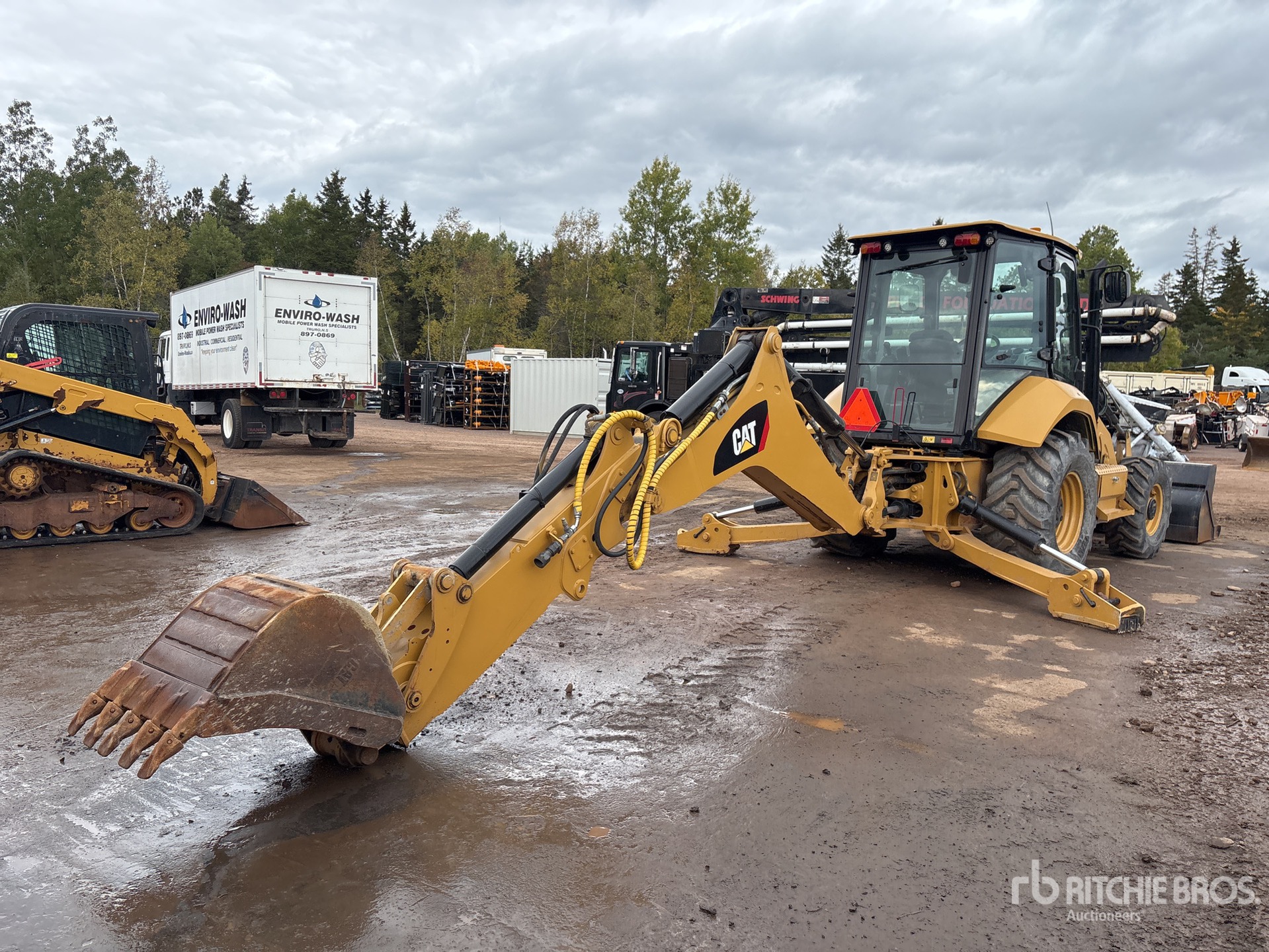 2017 Caterpillar 420F2 IT