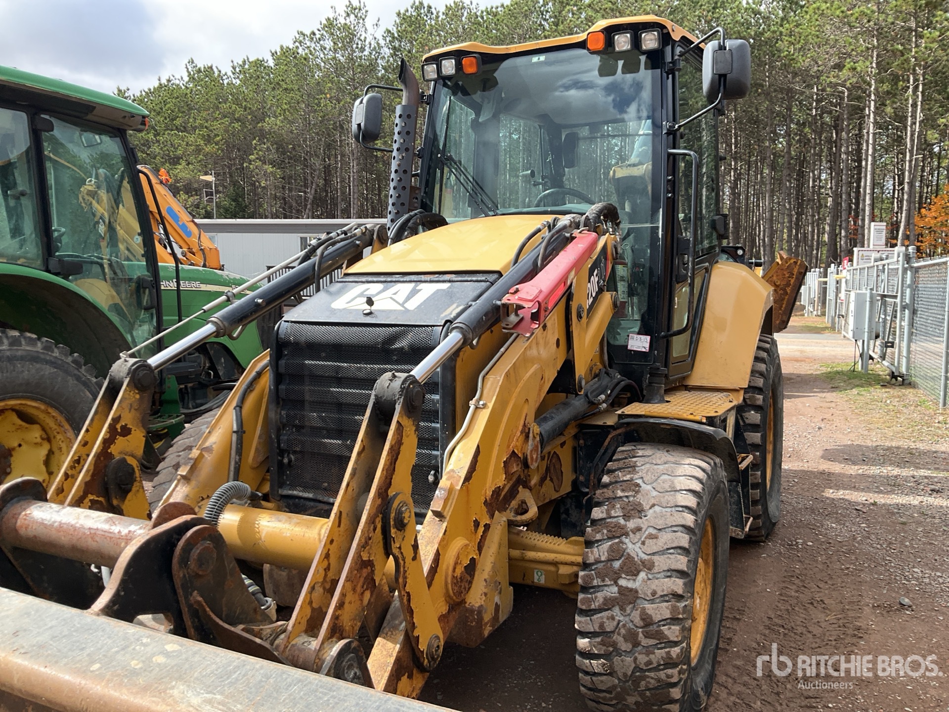 2020 Caterpillar 420F2IT