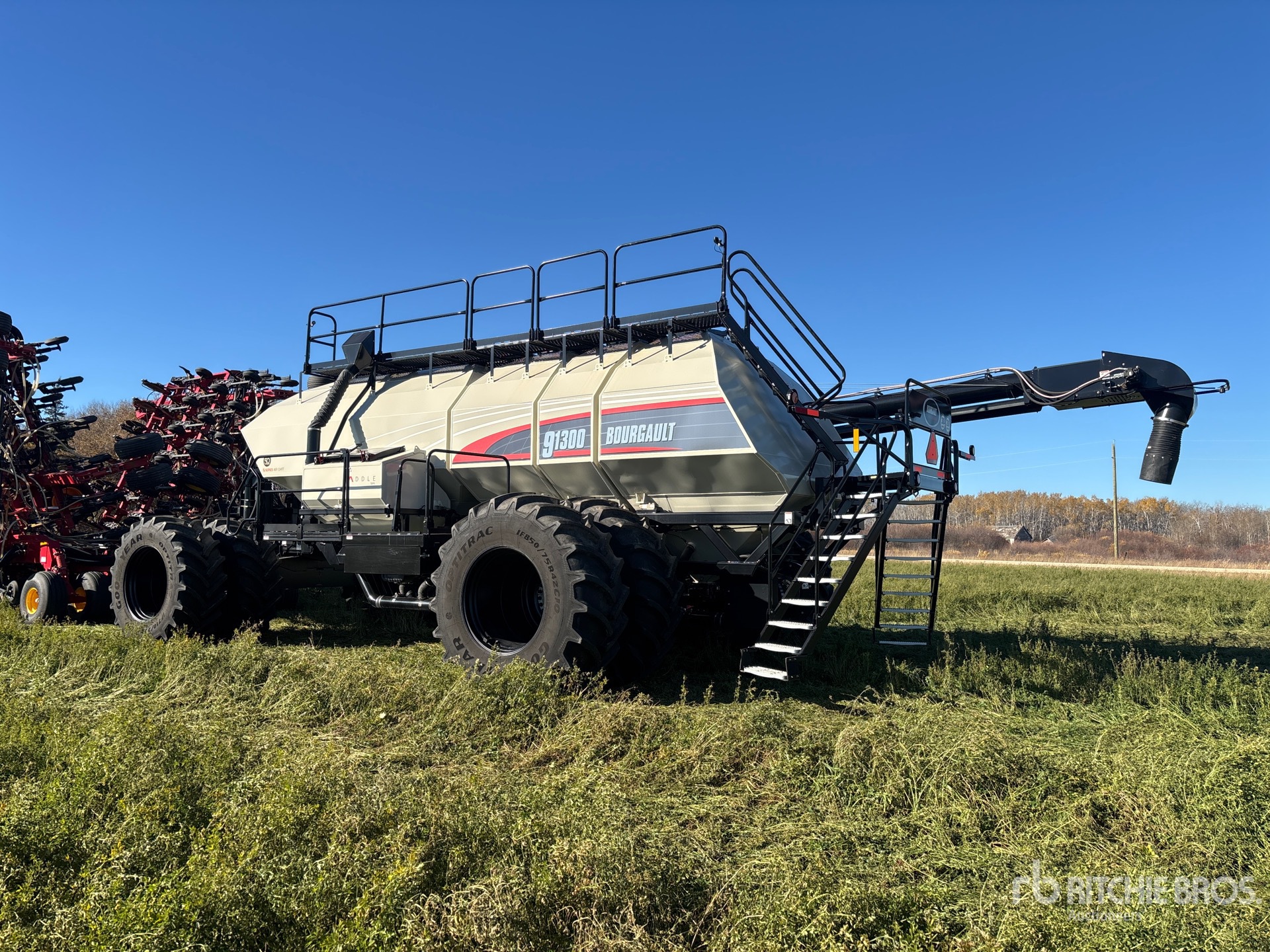 2024 Bourgault 3335-76