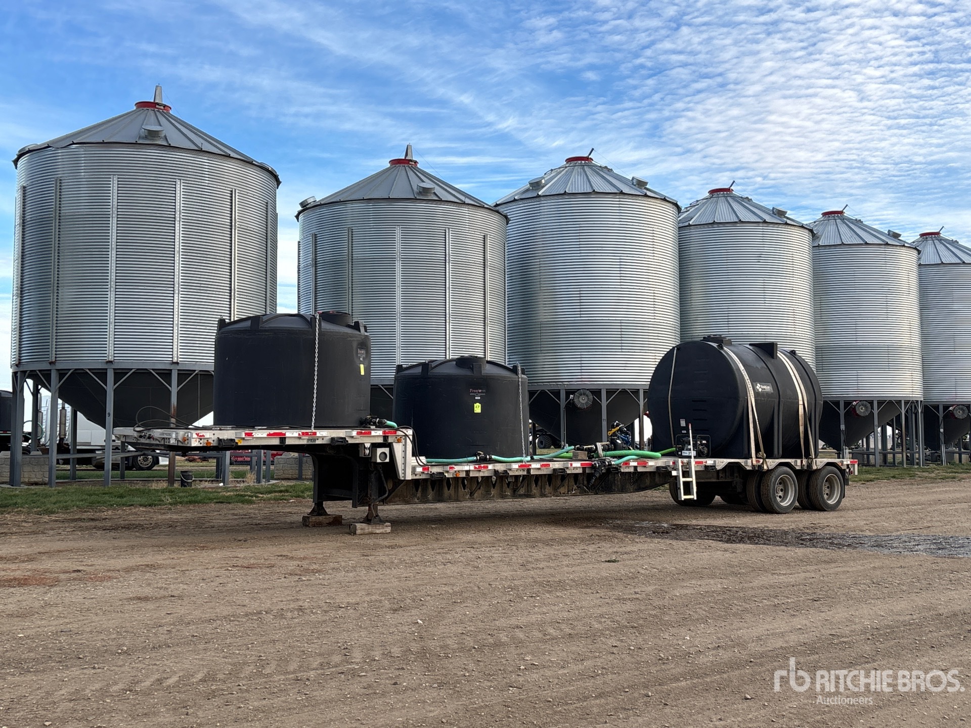 Photo of 2006 Load King  48 ft T/A