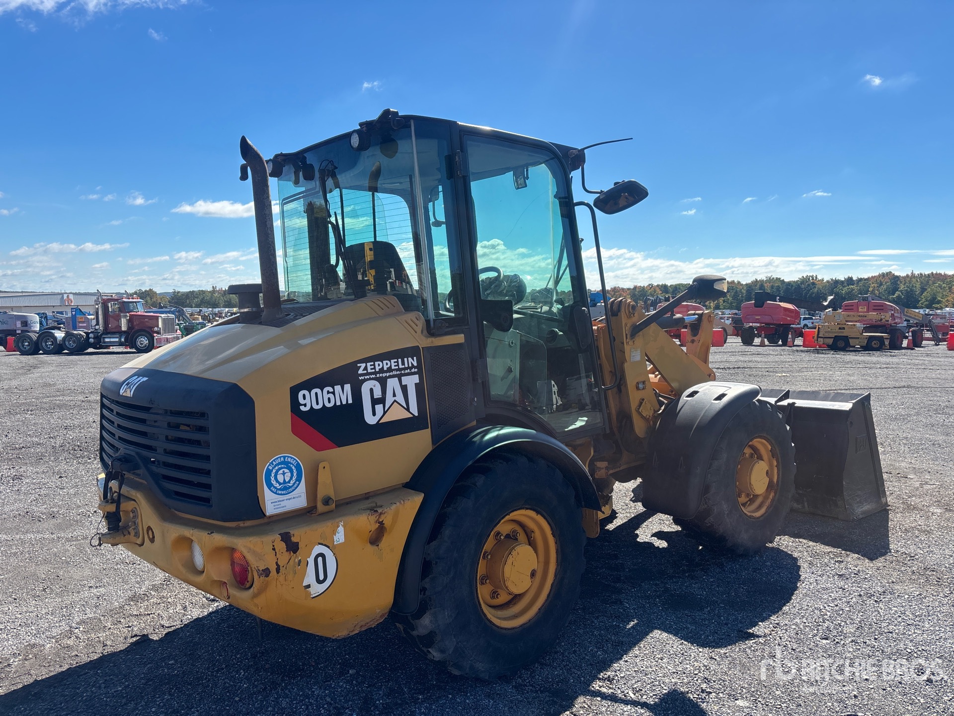 2019 Caterpillar 906M