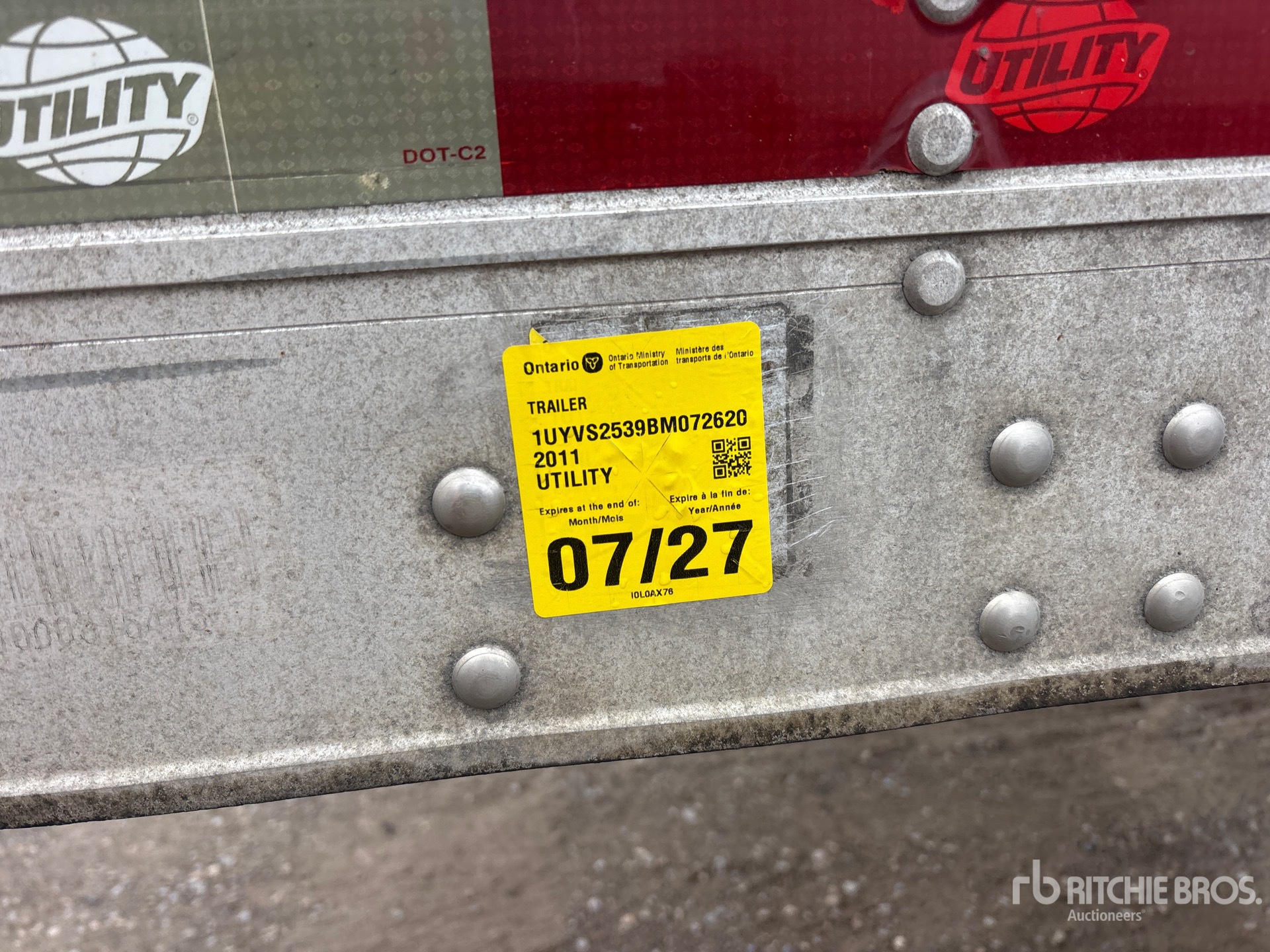 2011 Utility 3000R