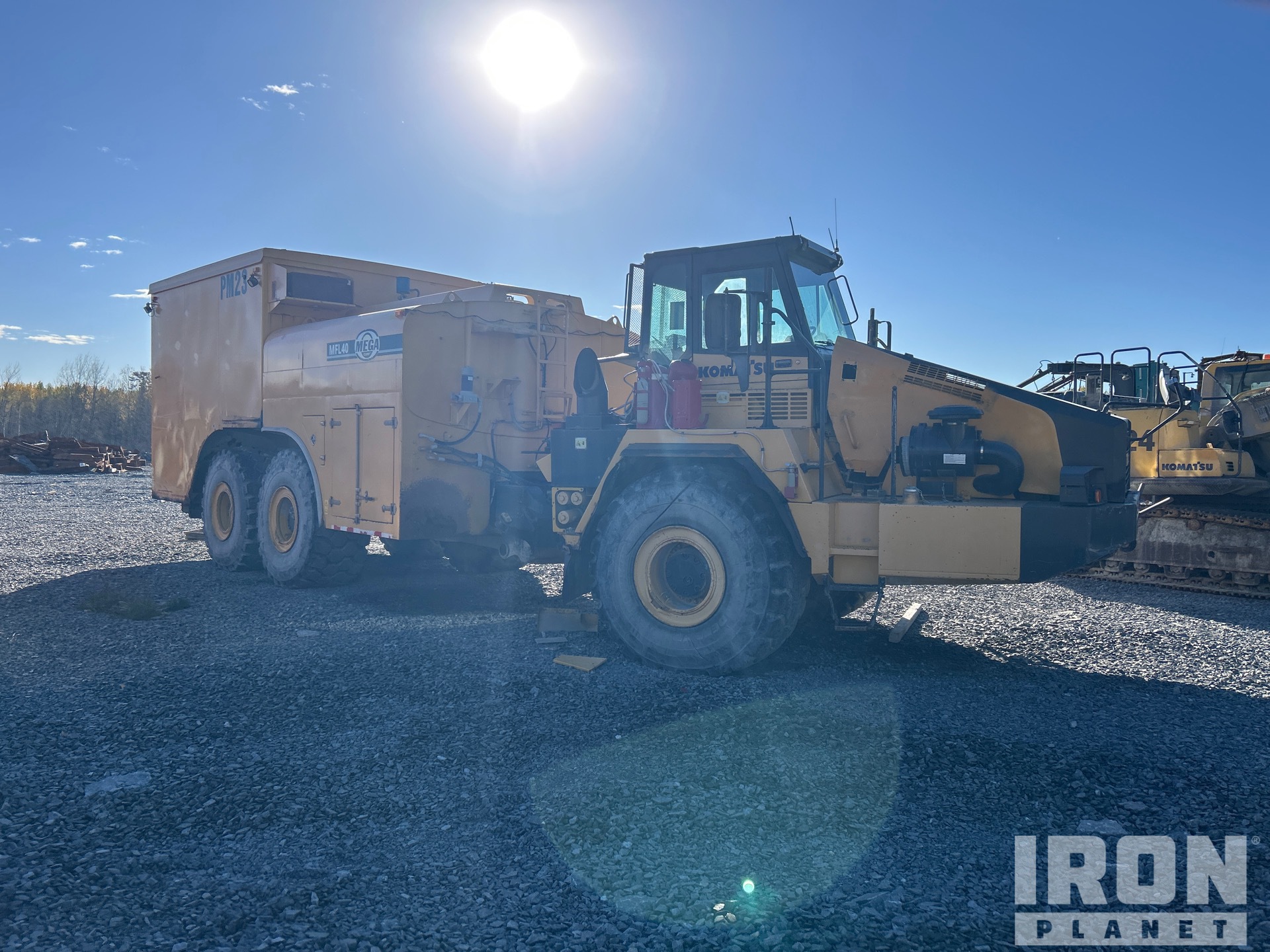 2009 Komatsu HM400-2