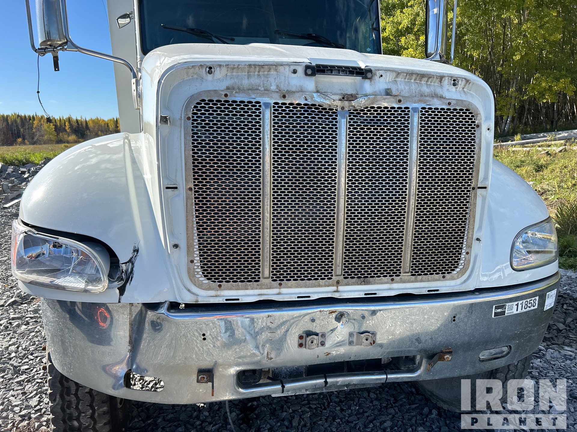 2015 Peterbilt 348