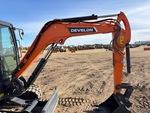 v2 Chassis - Excavator with