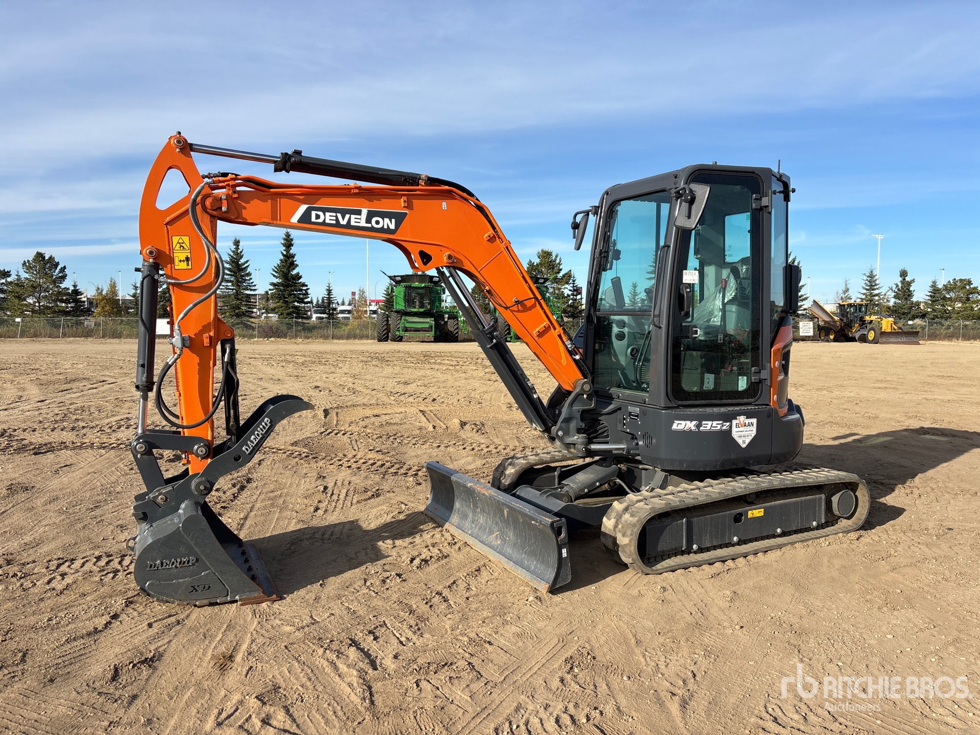 Photo of 2024 Develon DX35Z-7