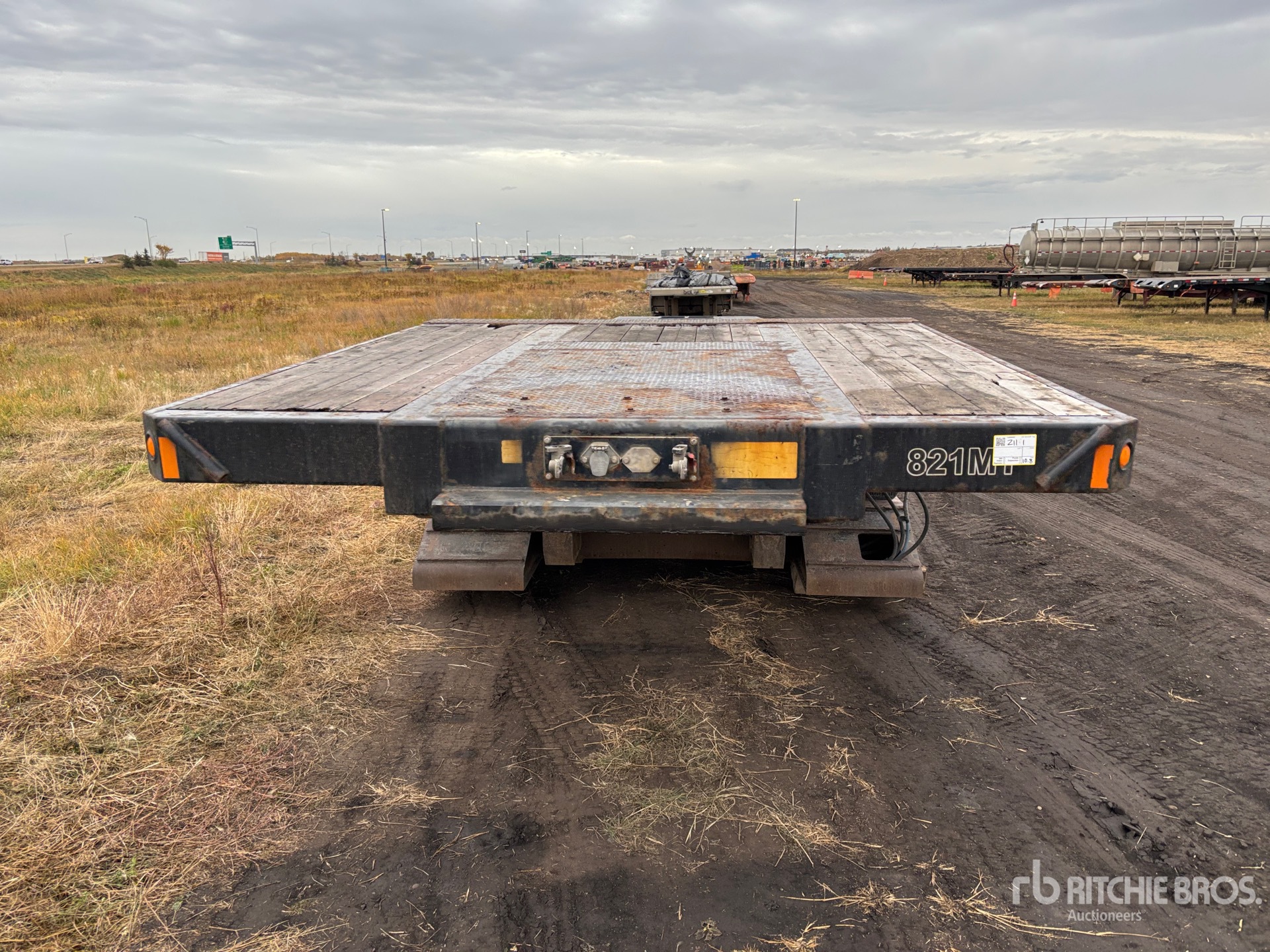 2015 BWS 35 TON T/A REMOVABLE GOOSENECK
