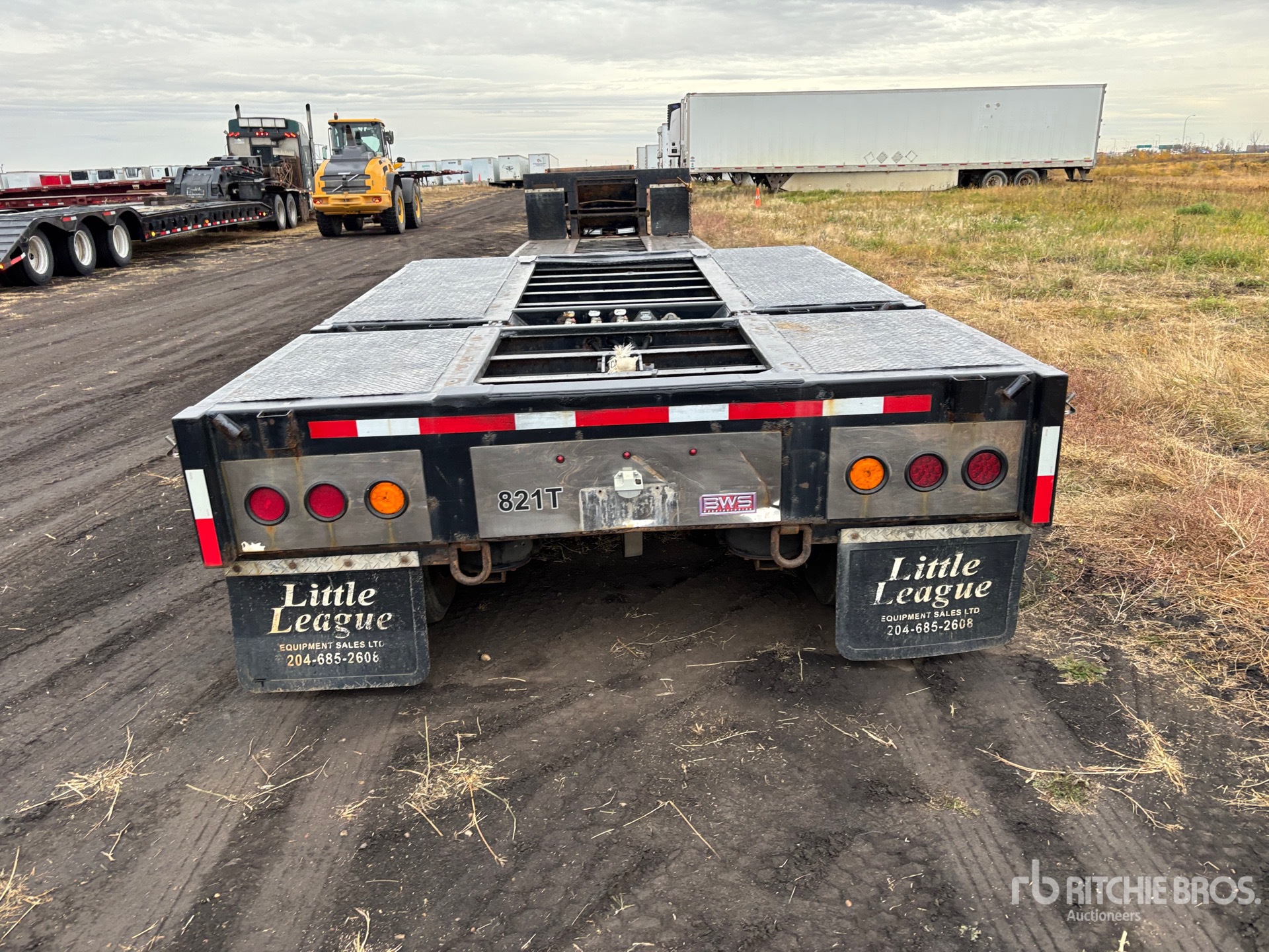 2015 BWS 35 TON T/A REMOVABLE GOOSENECK