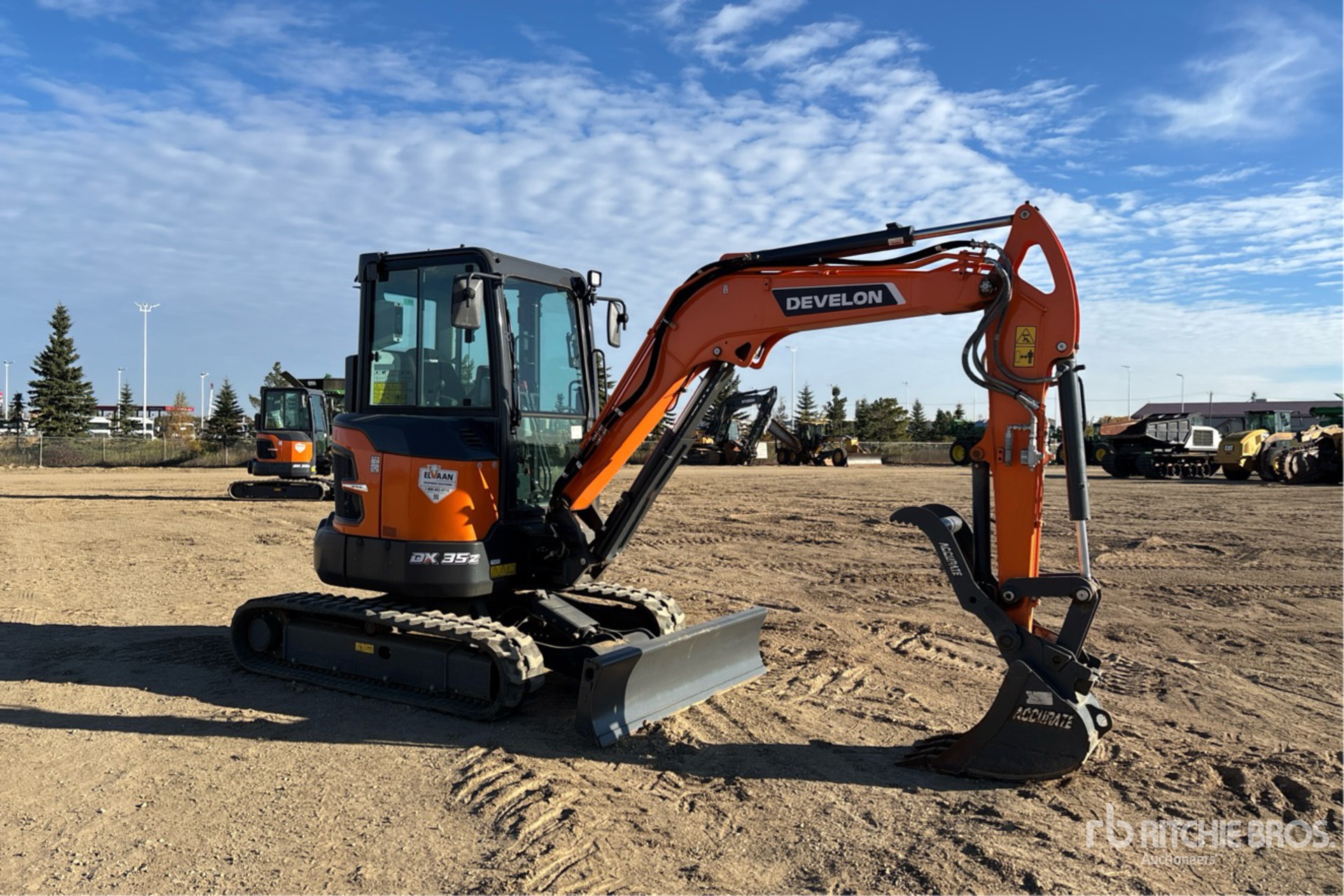 2023 Develon DX35Z-7