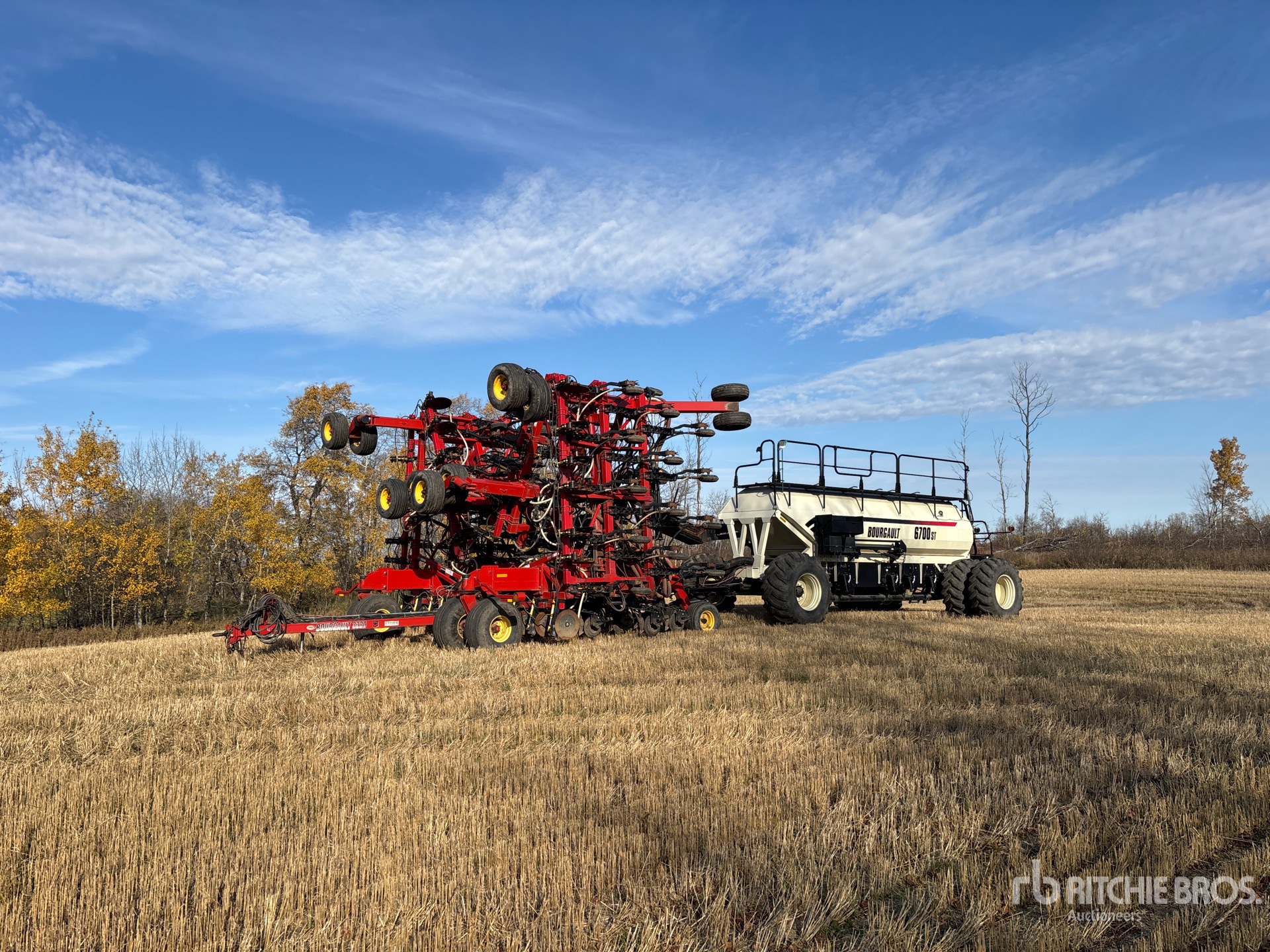 2012 Bourgault 3320