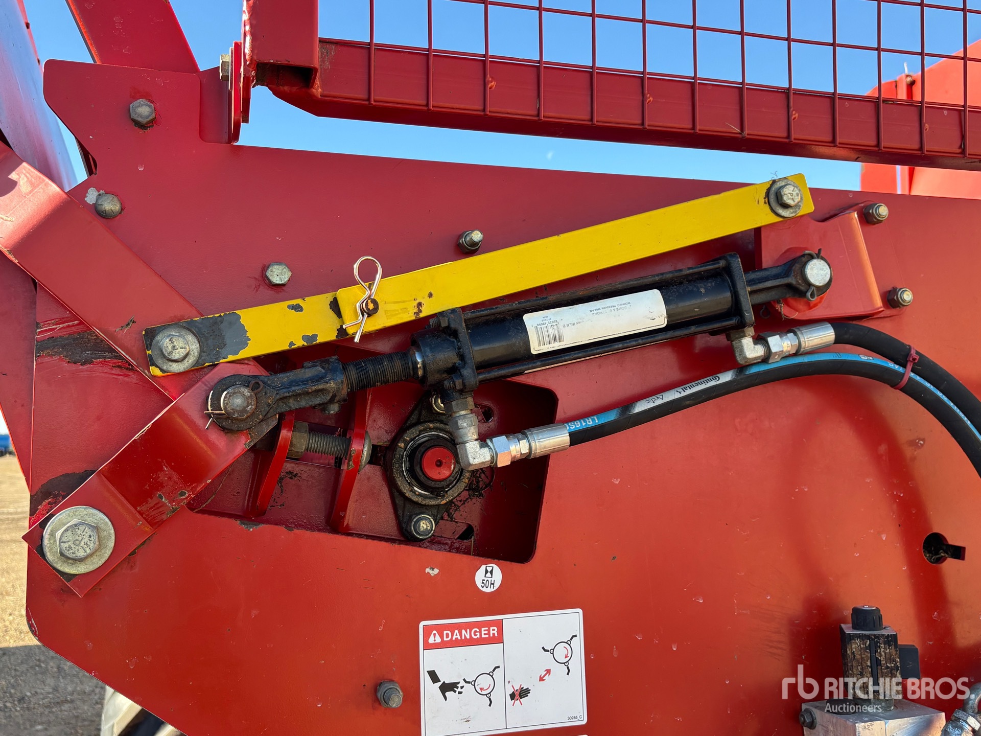 2017 Highline BALE PRO CFR 65