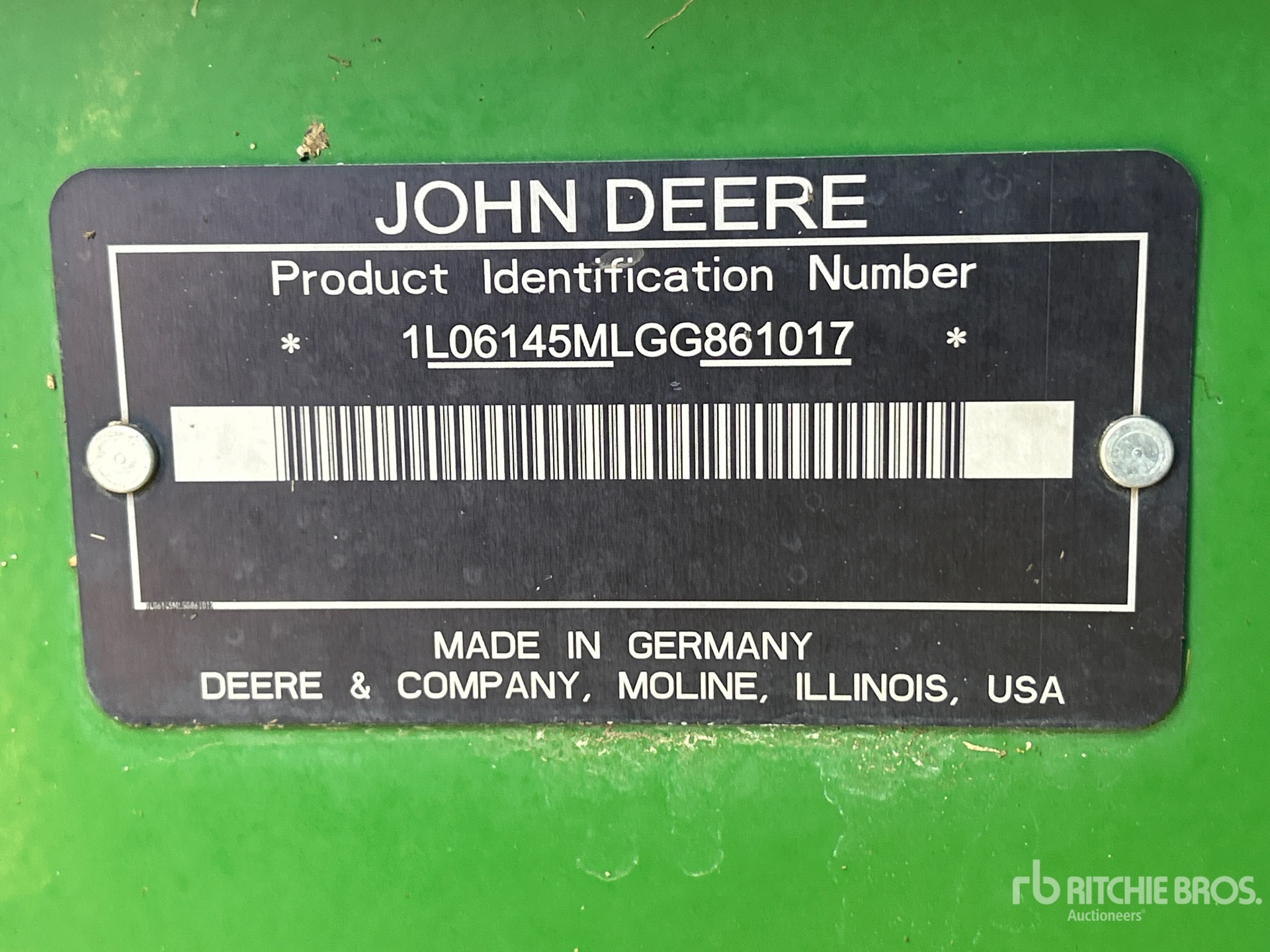 2016 John Deere 6145