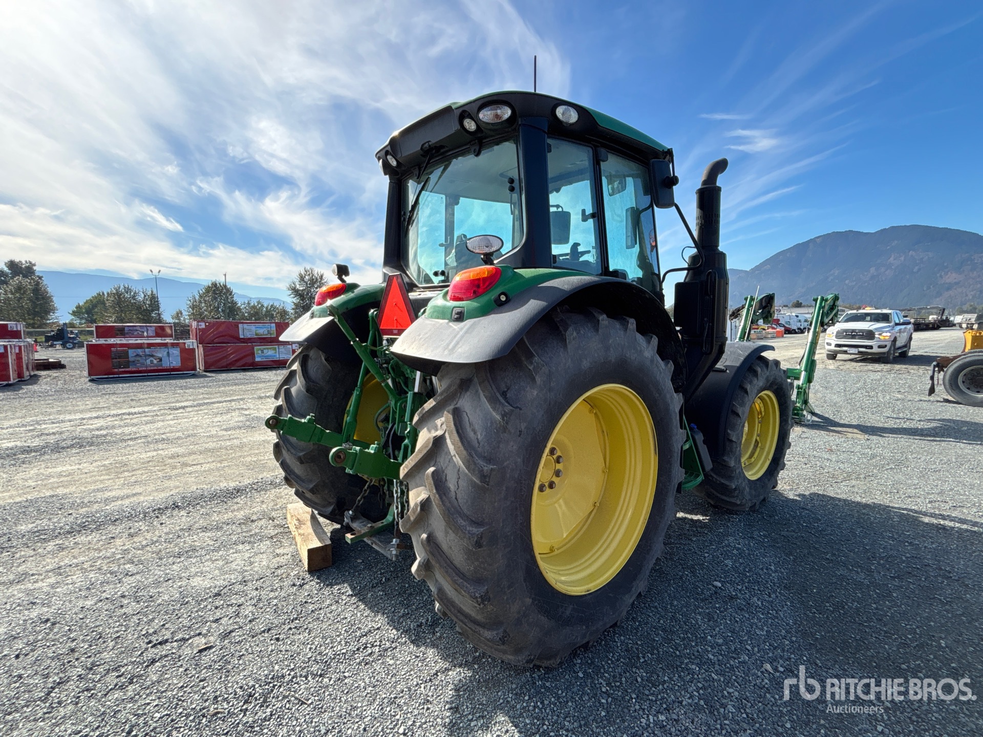 2020 John Deere 6120