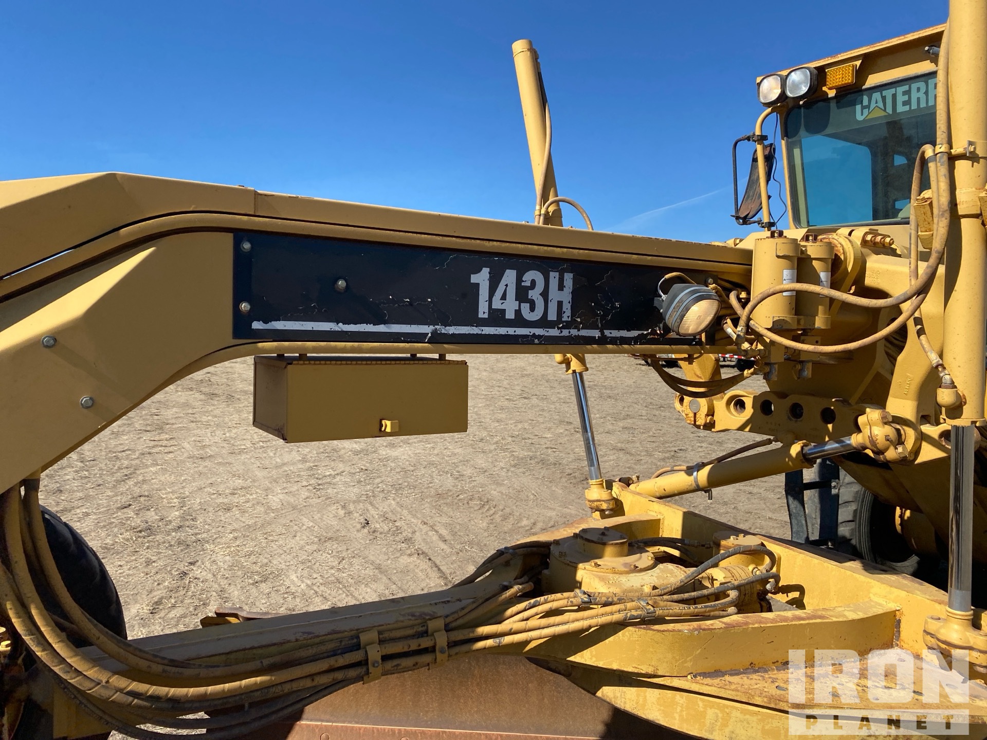 2003 Caterpillar 143H VHP PLUS