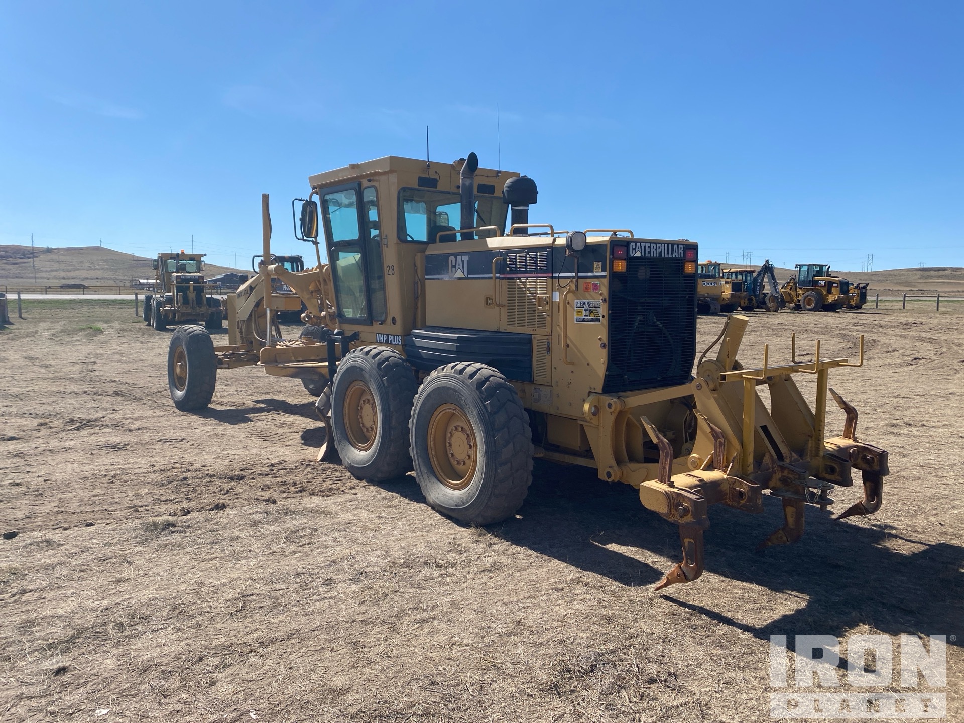 2003 Caterpillar 143H VHP PLUS