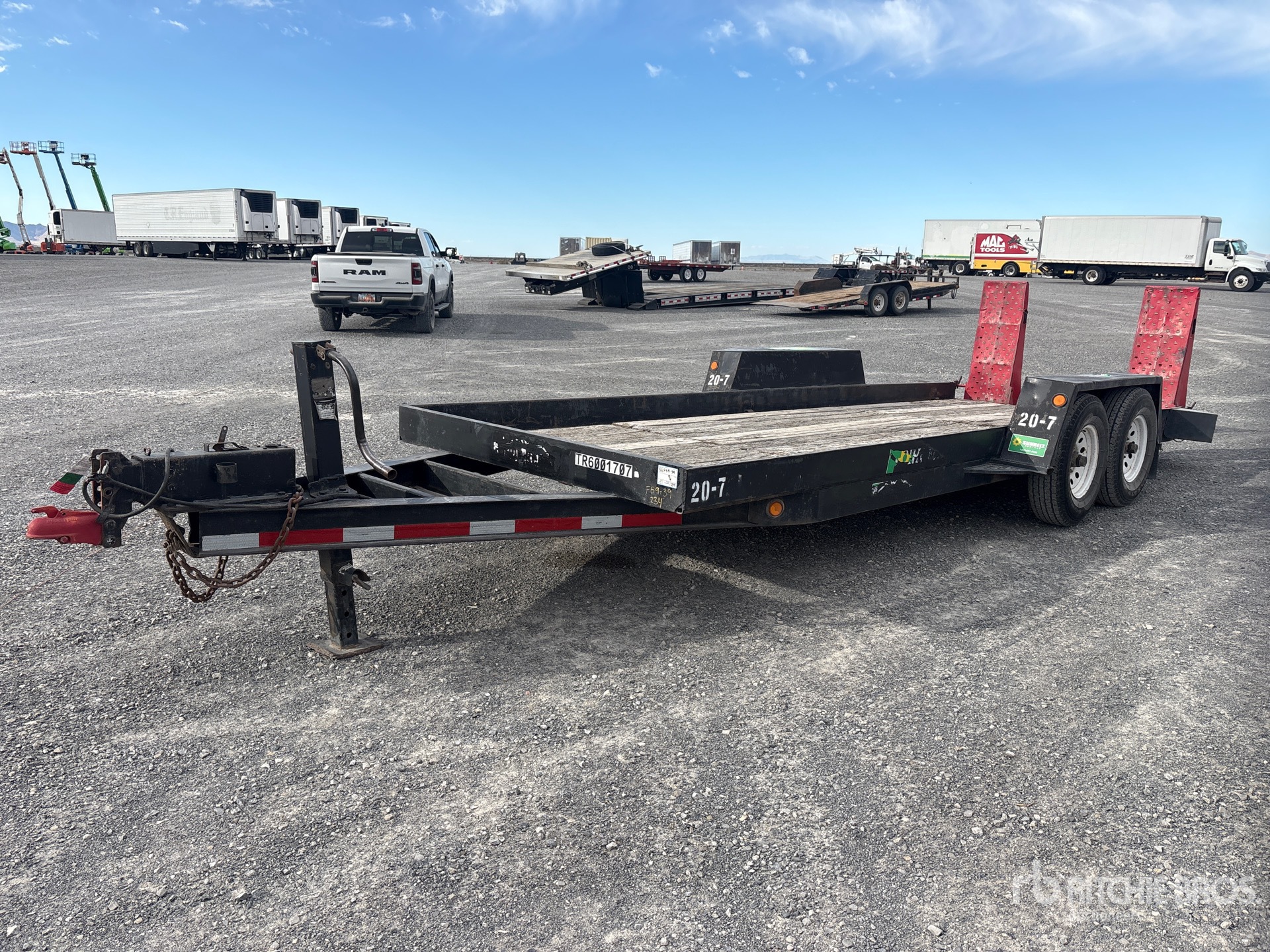 Photo of 2005 Towmaster T-12P