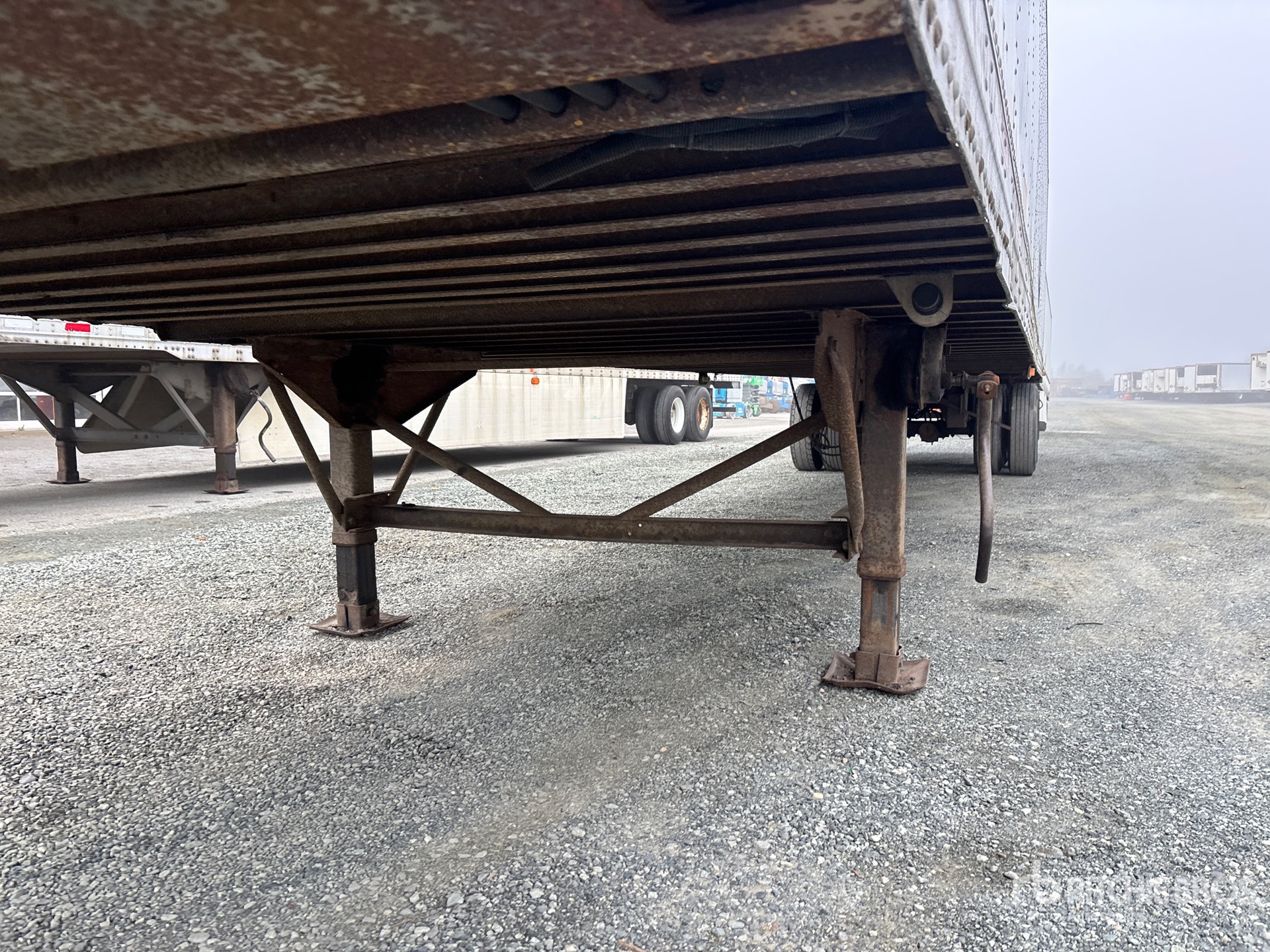 2002 Trailmobile 53 FT X 102 IN T/A