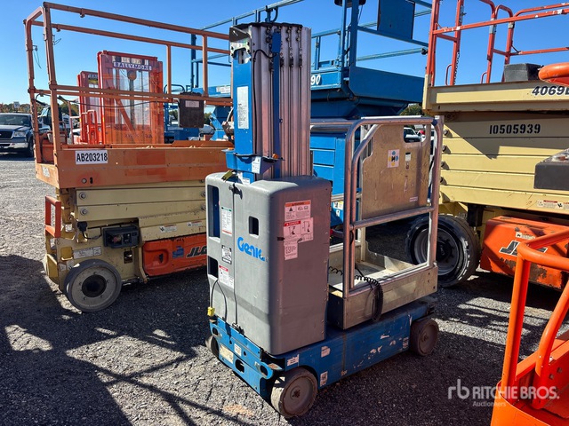 2018 Genie GR-20 Vertical Mast Lift