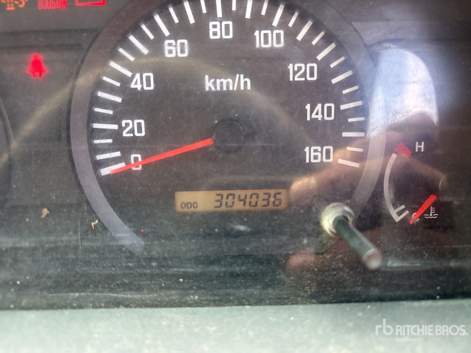 2008 Isuzu NPR300
