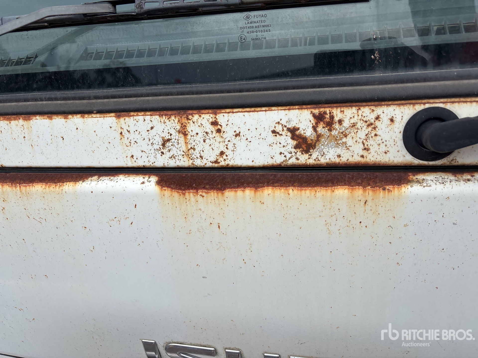 2008 Isuzu NPR300