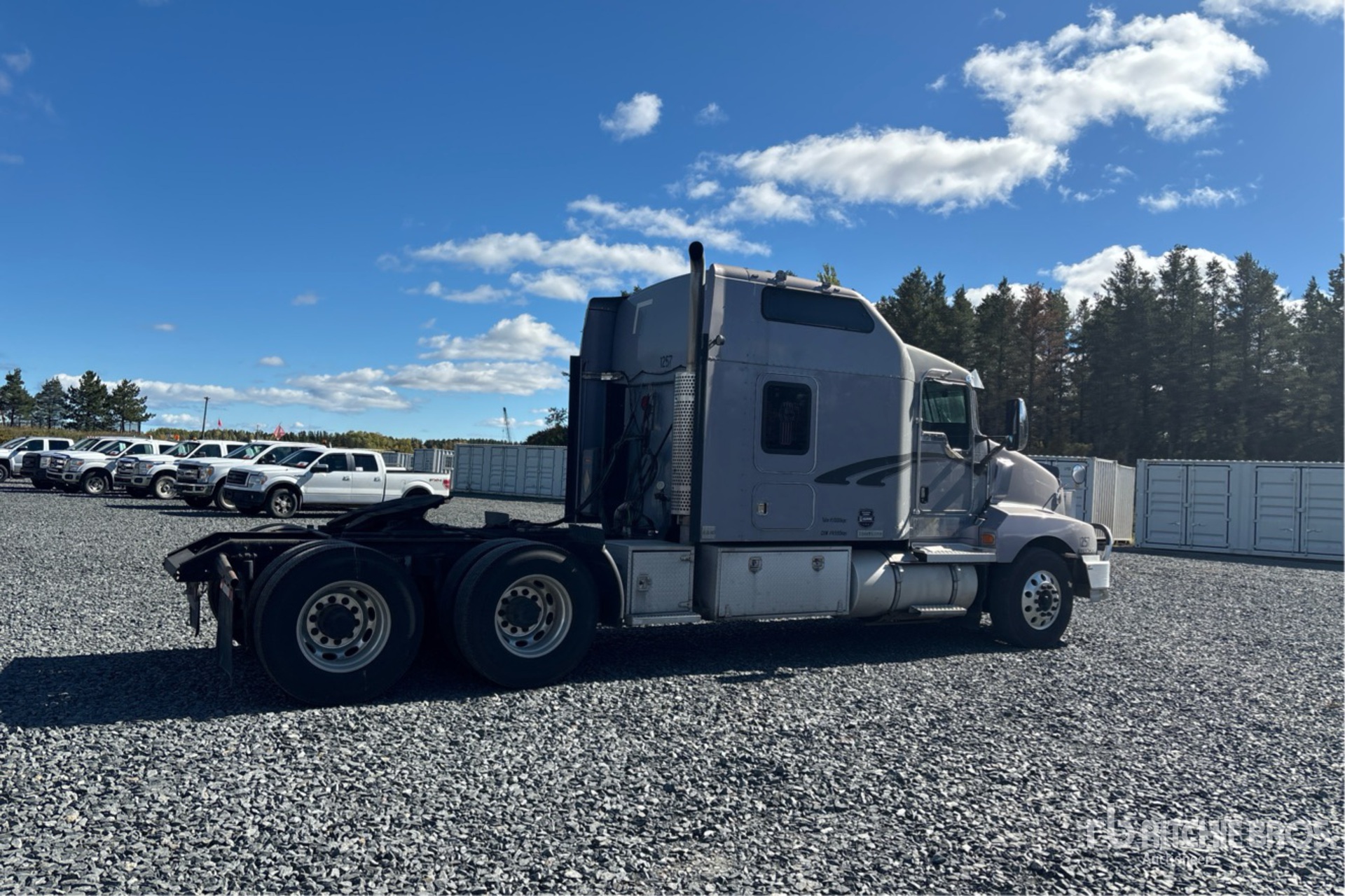 2003 Kenworth T600