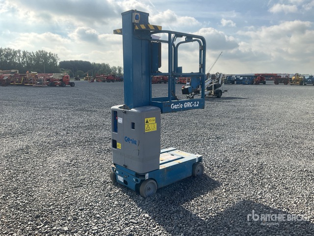 2015 Genie GRC-12 Vertical Mast Lift